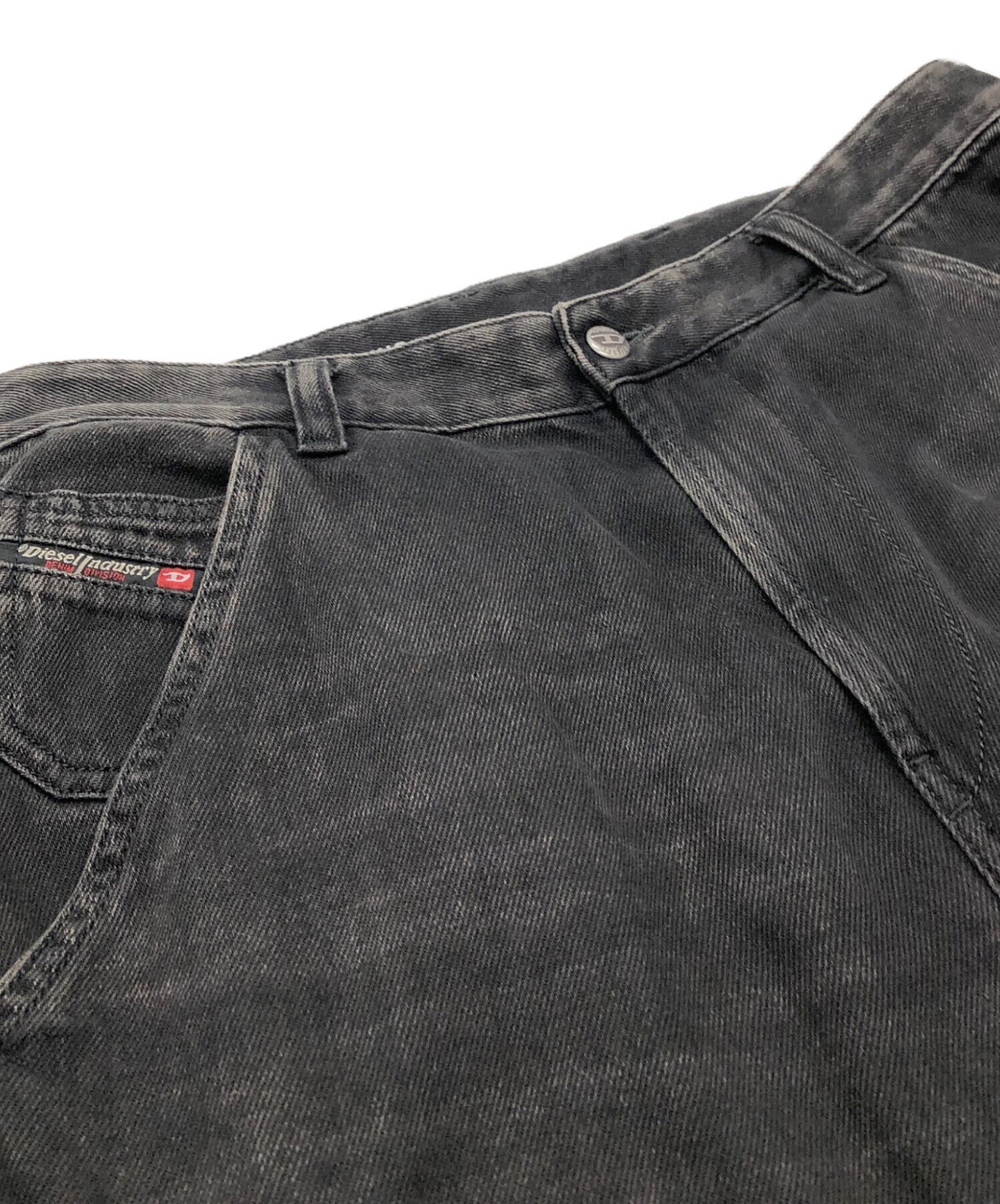 DIESEL INDUSTRY デニムバギーパンツ ブラック未使用品 値下げ可 中古・古着通販】DIESEL (ディーゼル) D-SHIFT バギーデニムパンツ