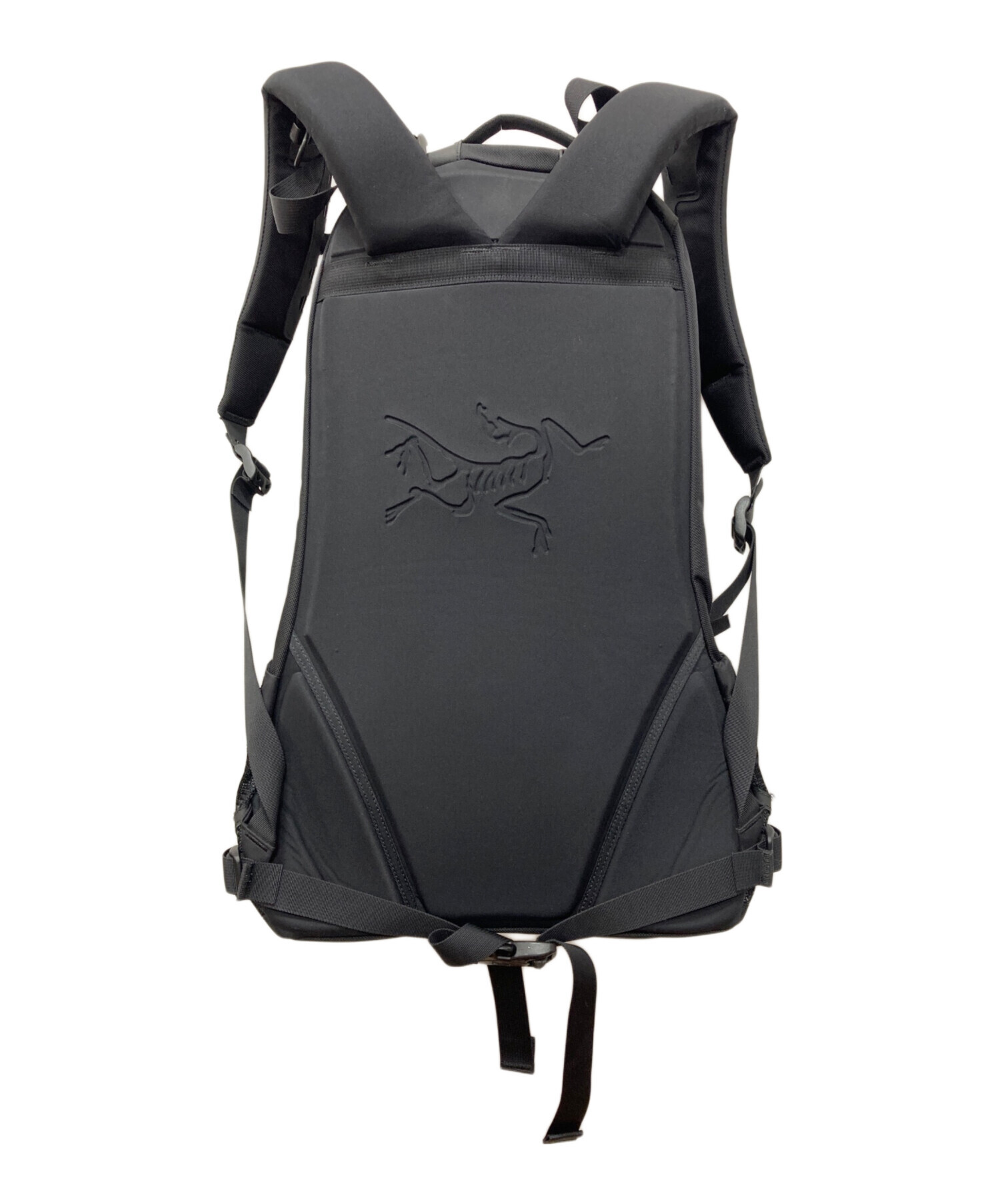 廃盤 未使用 ARC’TERYX（アークテリクス）Arro 22（アロー22）黒 中古・古着通販】ARC'TERYX (アークテリクス) arro 22 backpack