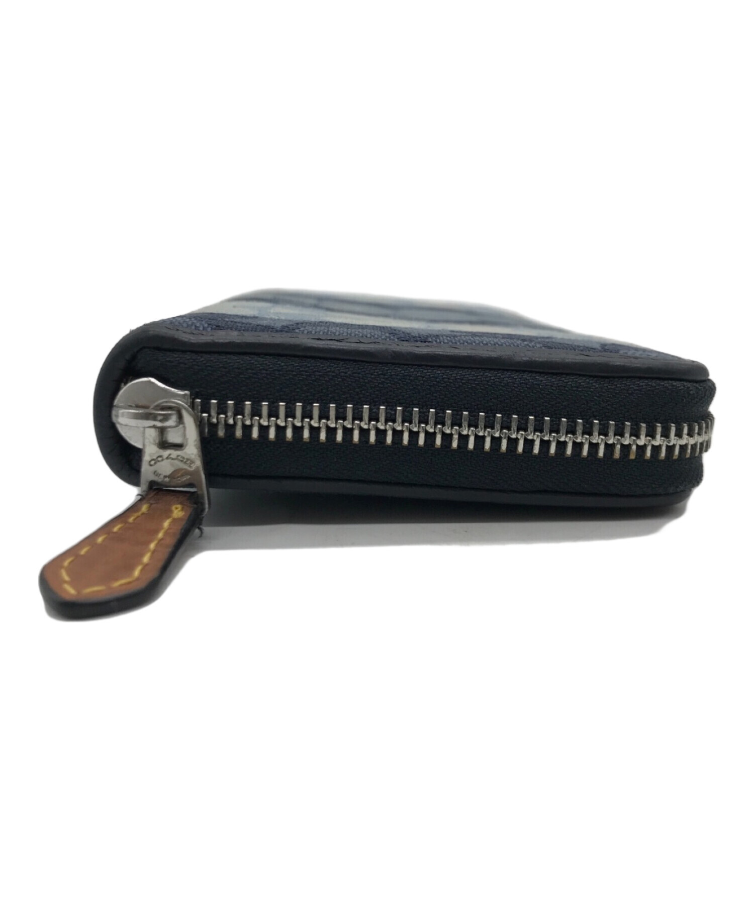 お値下げ中　未使用状態　COACH ネイビー 長財布 中古・古着通販】COACH (コーチ) 長財布 ネイビー｜ブランド・古着通販