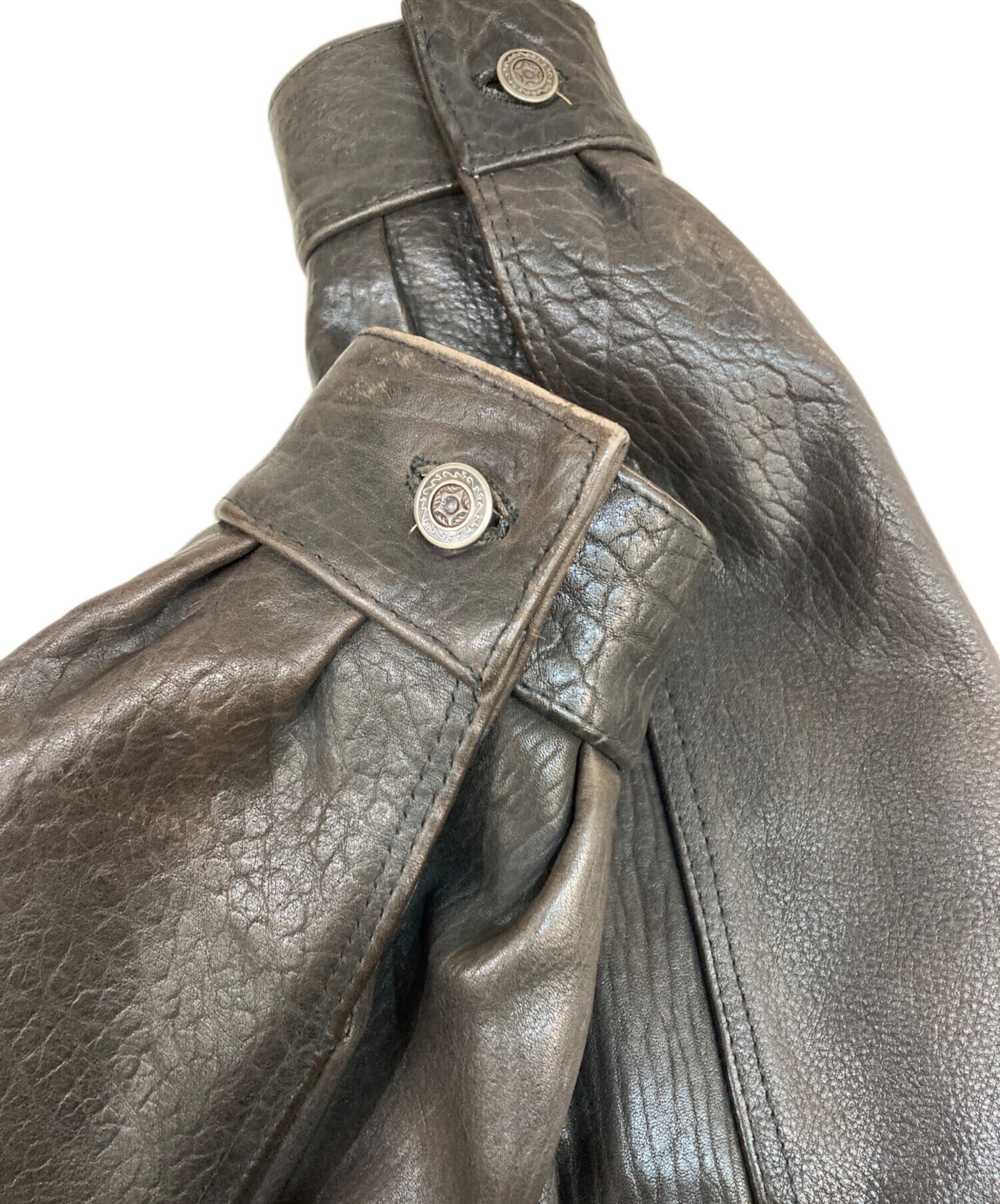 中古・古着通販】AMI LONDON (エーエムアイロンドン) トラッカーレザー