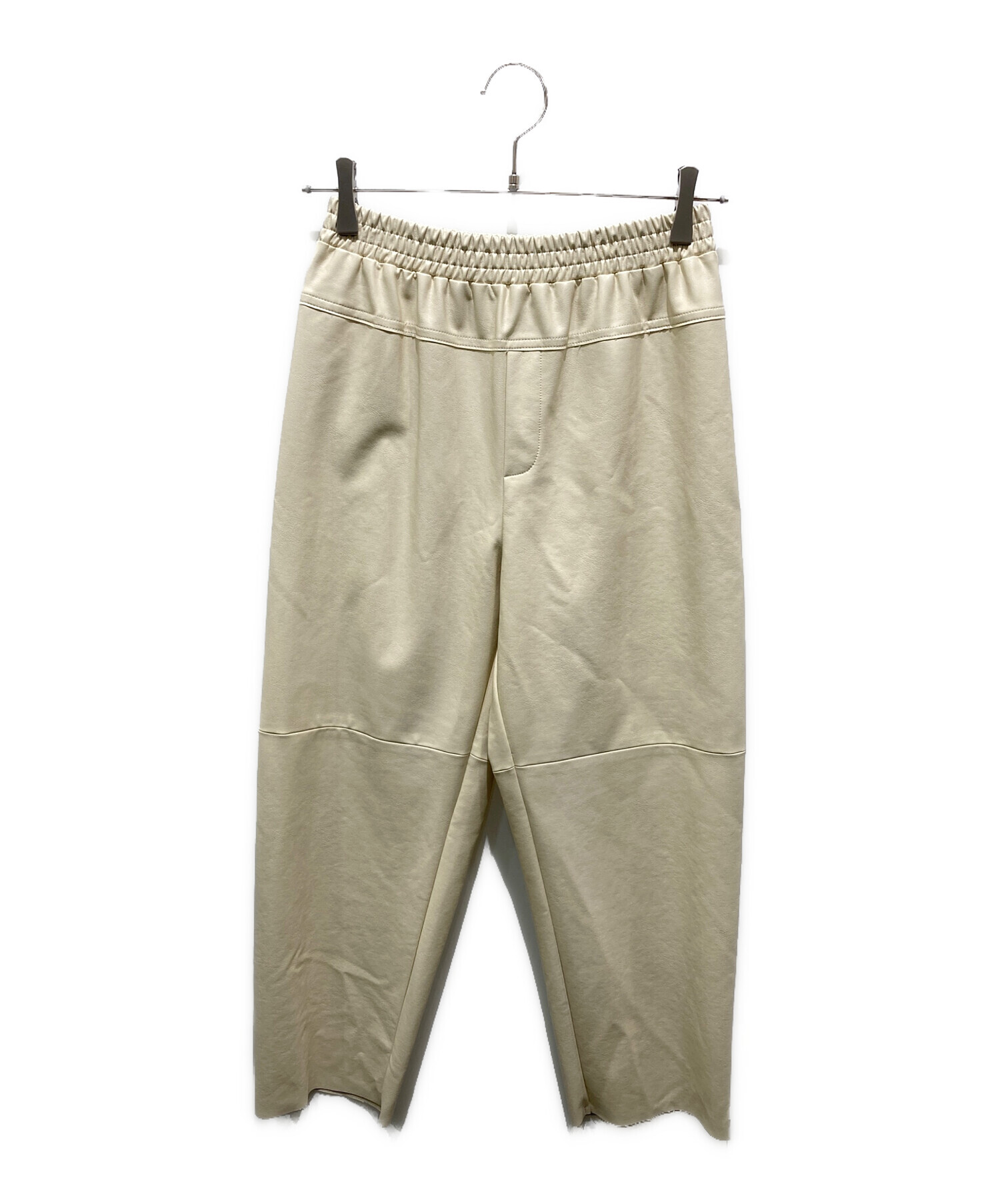 中古・古着通販】machatt (マチャット) フェイクレザーテーパード