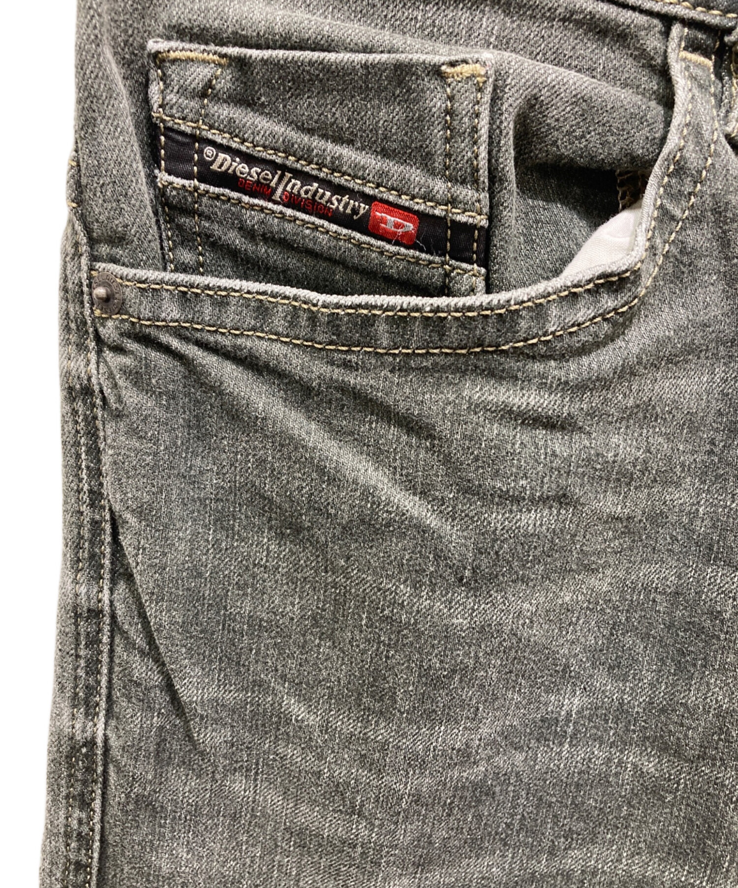 DIESEL Industry デニムパンツ グレー