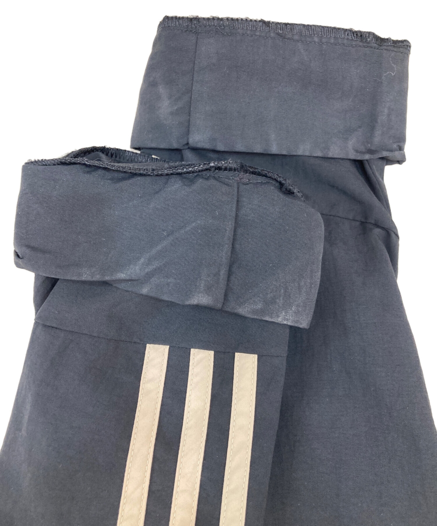 中古・古着通販】adidas (アディダス) ナイロンジャケット ベージュ 