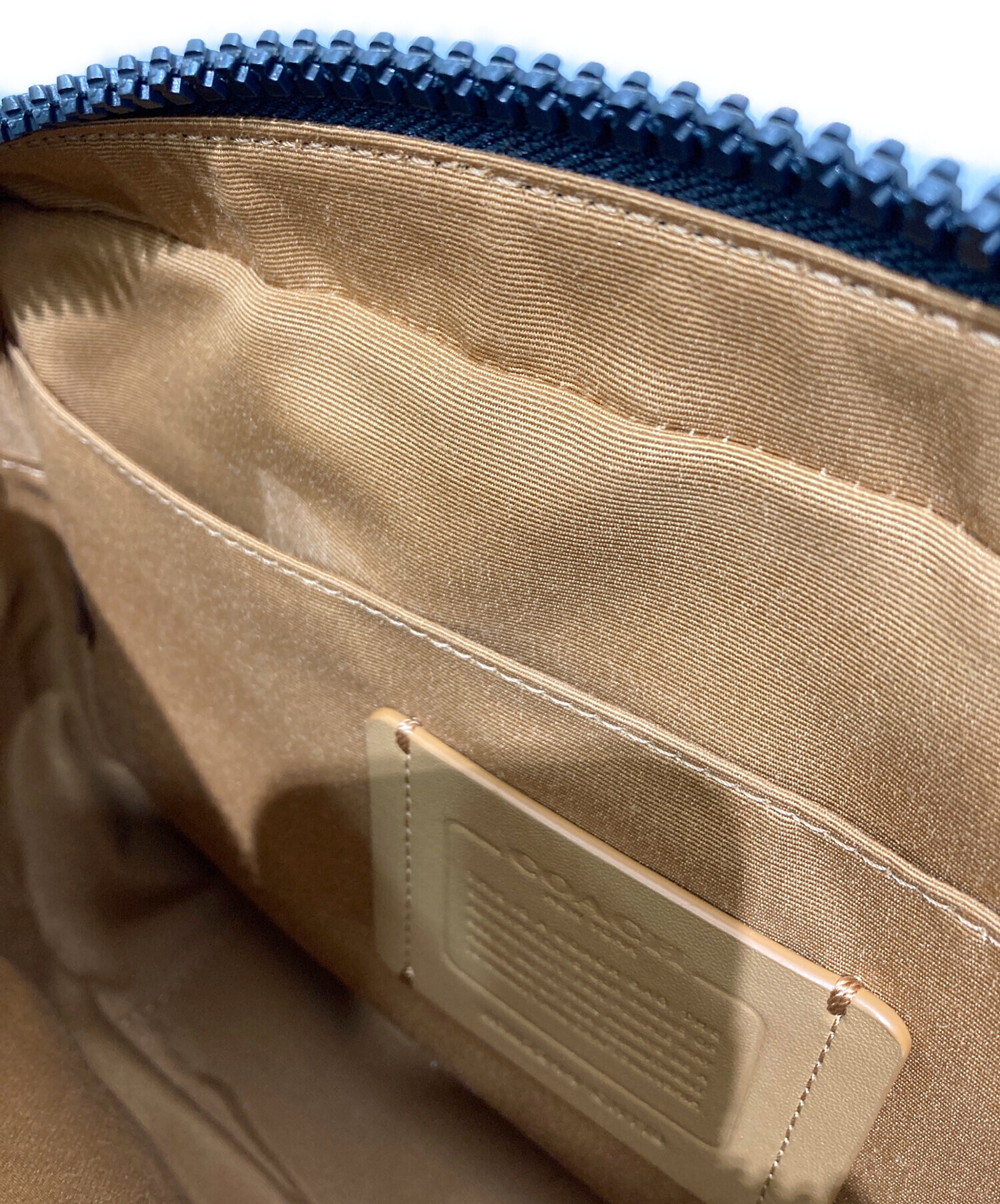 中古・古着通販】COACH (コーチ) トラック クロスボディ・カラー