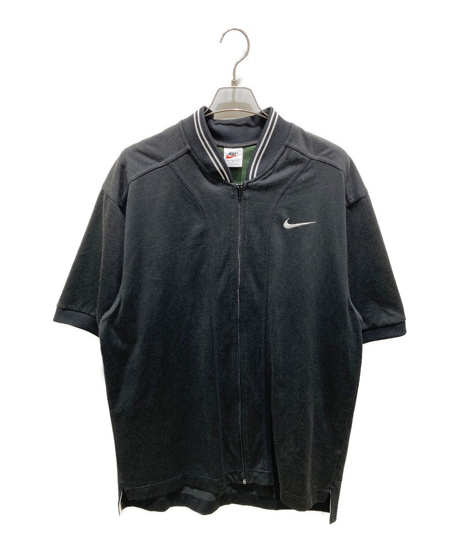 NIKE シャツ　半袖　Ｍサイズ　希少 中古・古着通販】NIKE (ナイキ) 半袖ジップシャツ ブラック サイズ:M