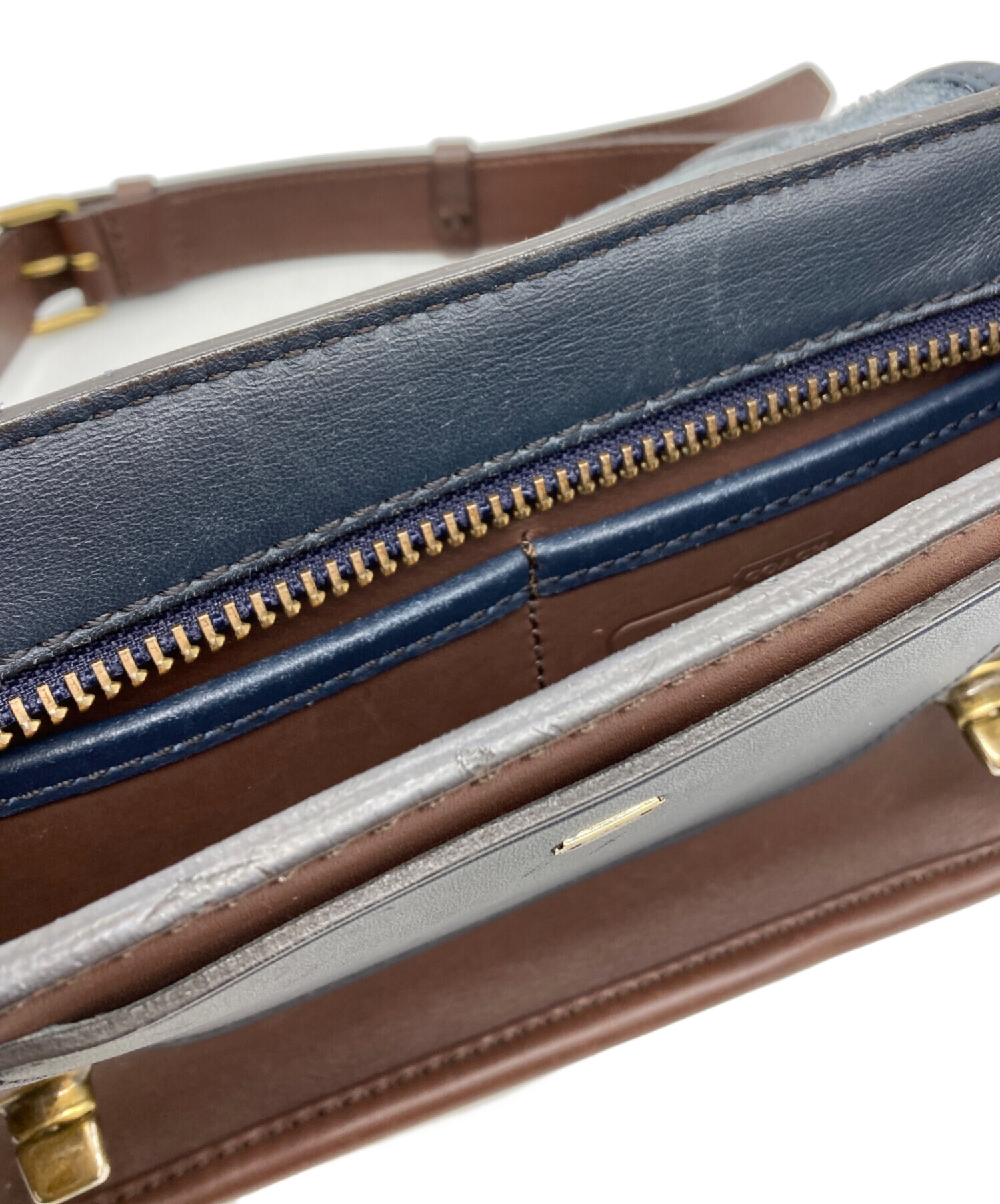 中古・古着通販】COACH (コーチ) ショルダーバッグ ブラウン｜ブランド