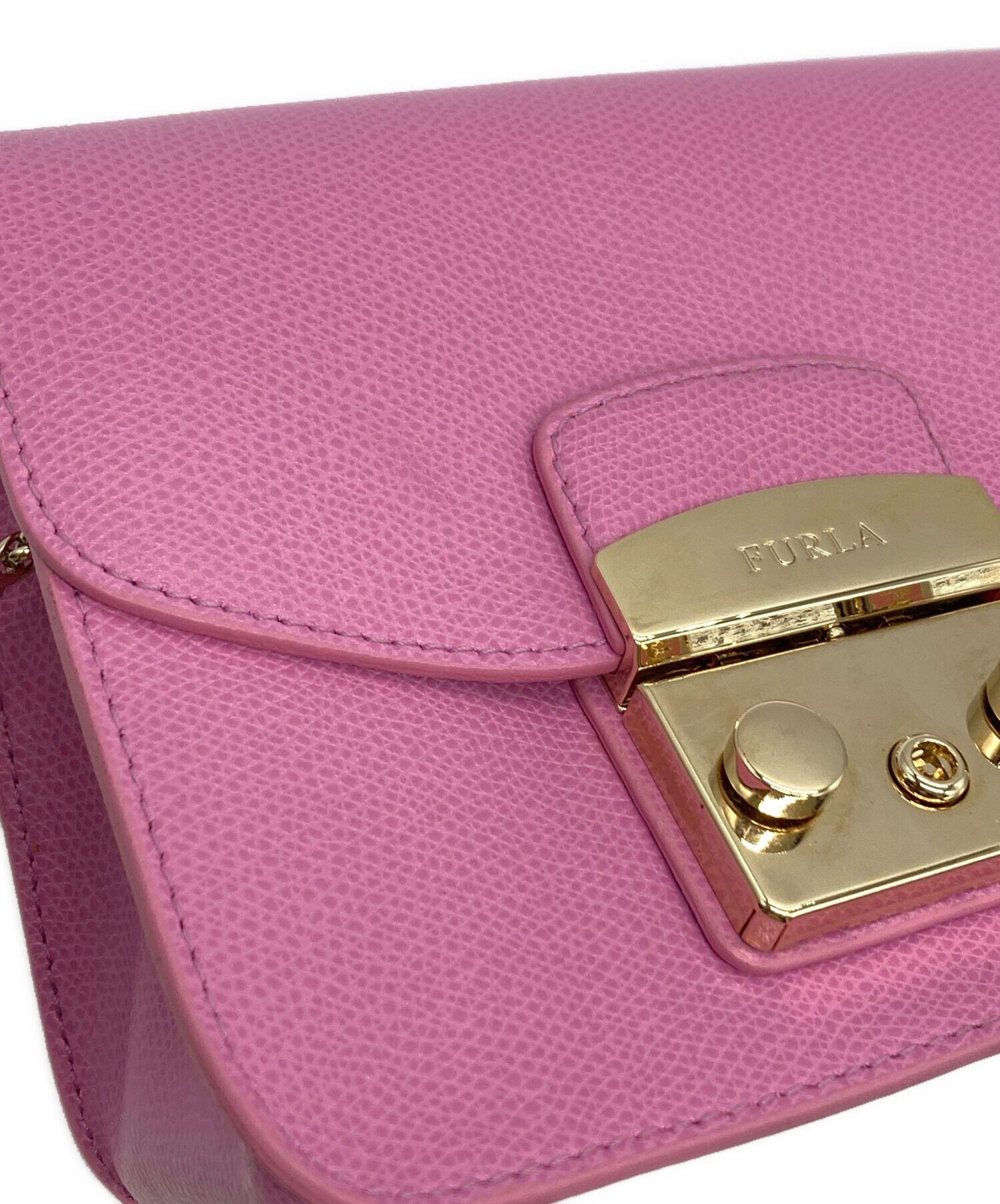 中古・古着通販】FURLA (フルラ) チェーンショルダーバッグ ピンク 