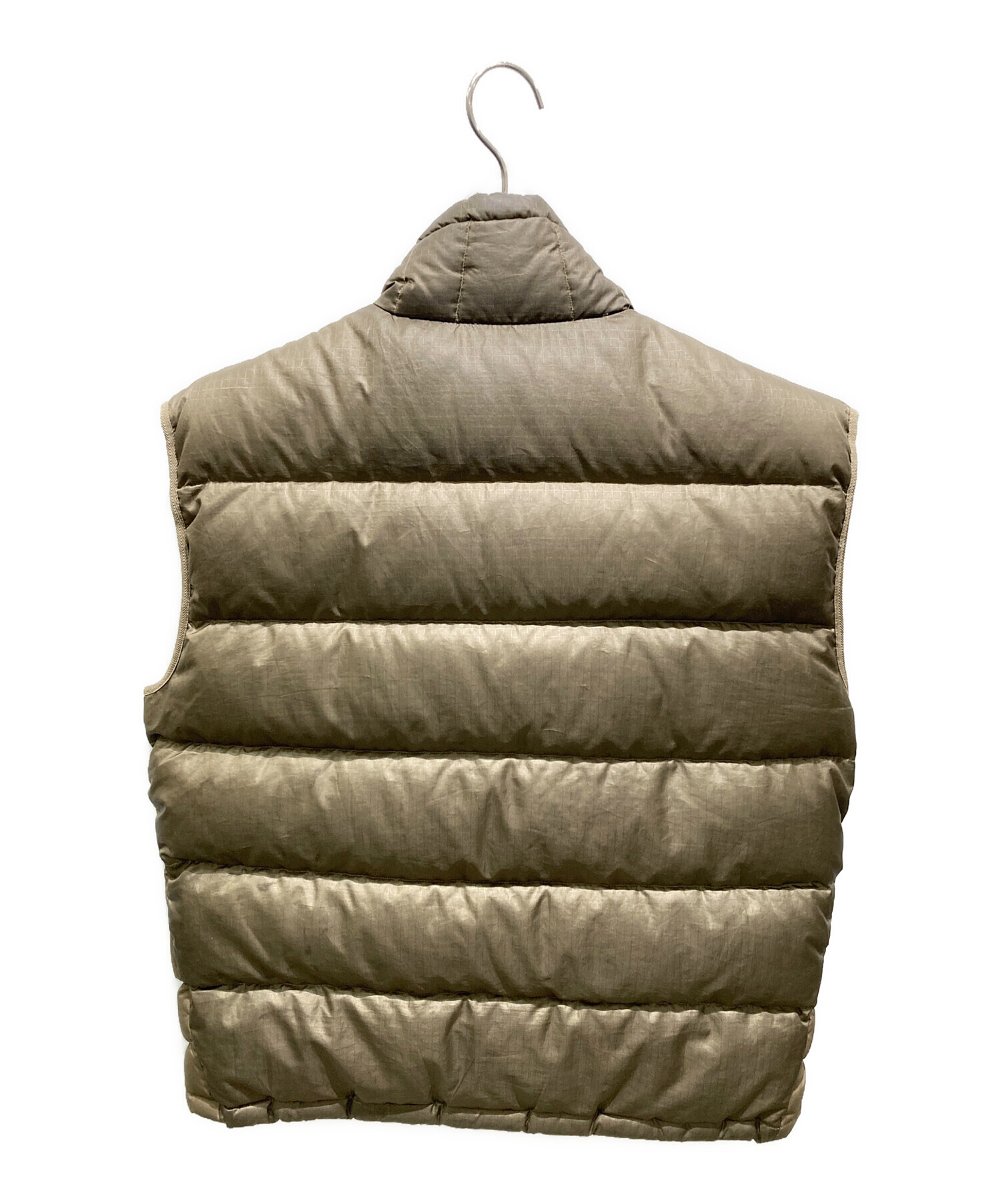 中古・古着通販】Patagonia (パタゴニア) ダウンベスト ブラウン