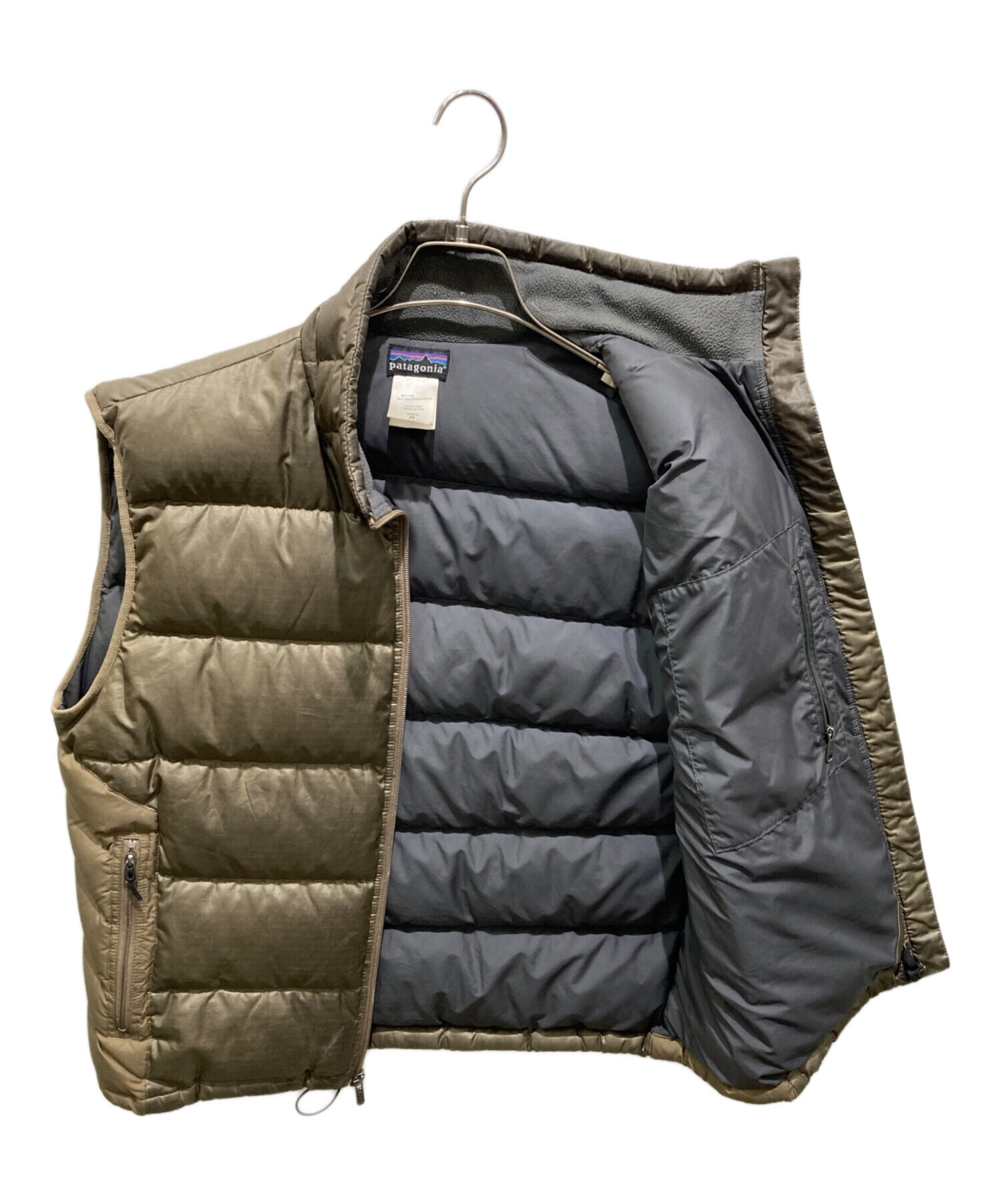 中古・古着通販】Patagonia (パタゴニア) ダウンベスト ブラウン