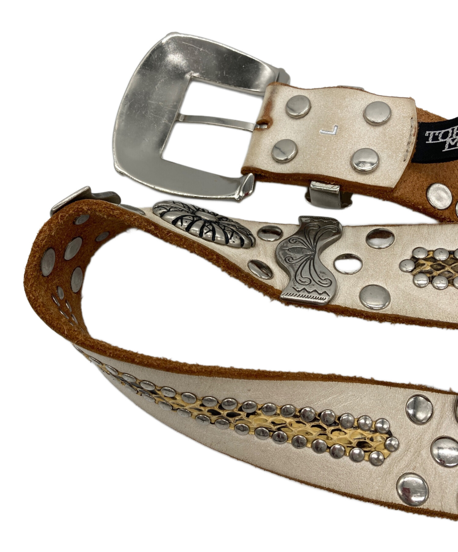 中古・古着通販】TORNADO MART (トルネードマート) スタッズベルト 中古・古着通販】TORNADO MART (トルネードマート) スタッズベルト