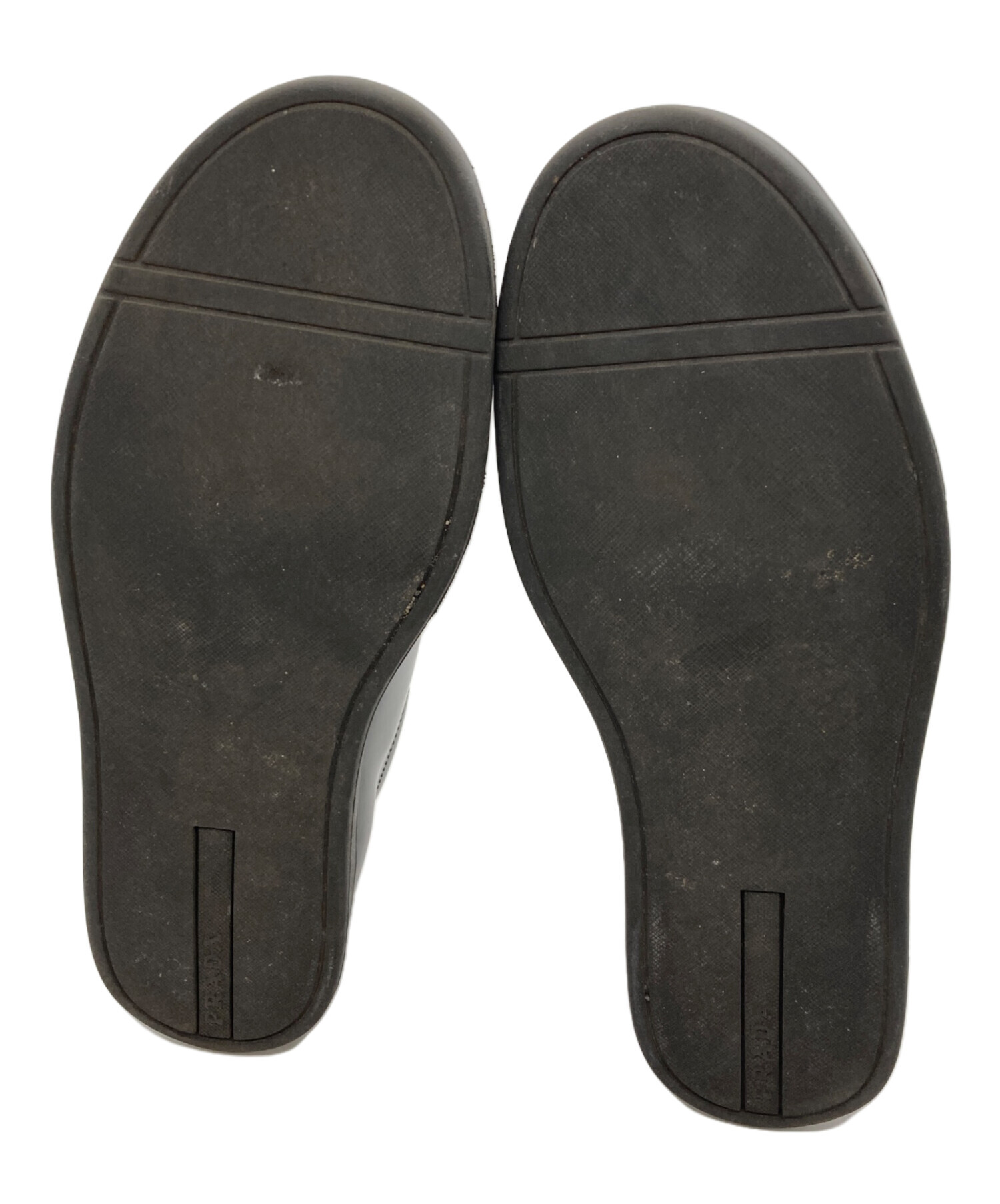 中古・古着通販】PRADA (プラダ) パテントレザースニーカー ブラック