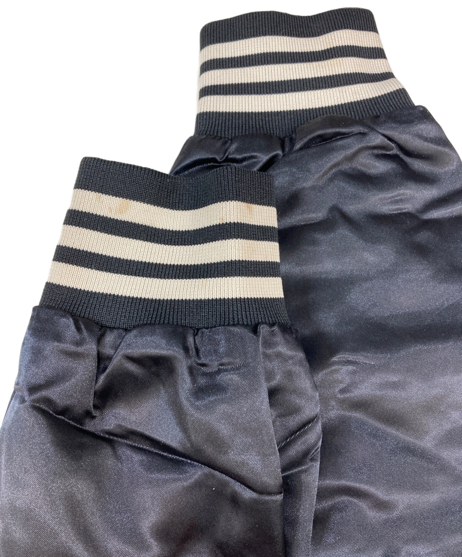 中古・古着通販】adidas (アディダス) 八咫烏刺繍 スカジャン ブラック