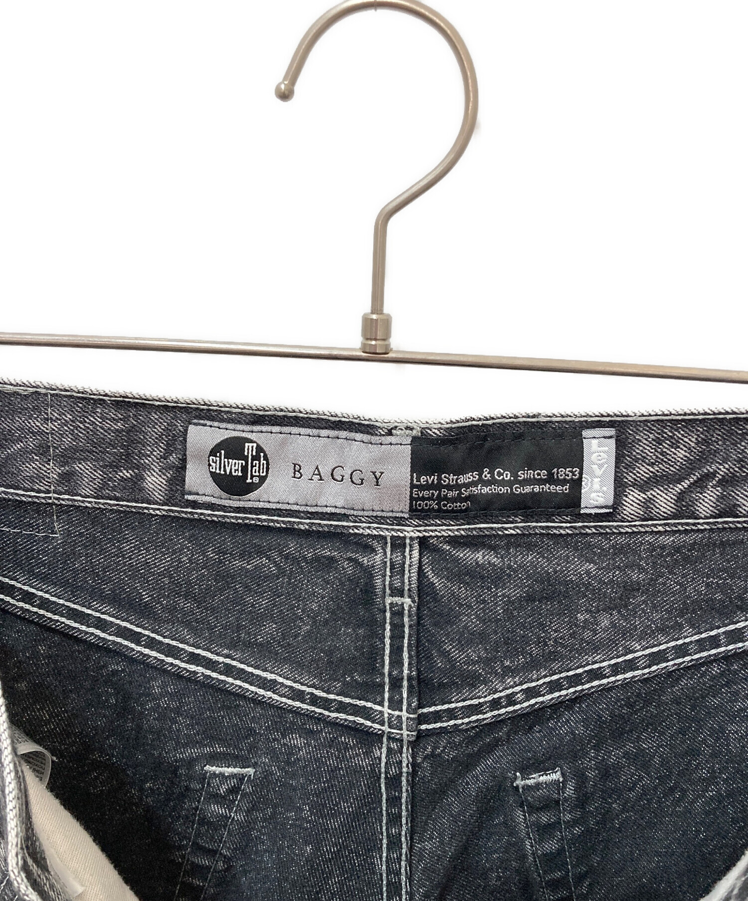 中古・古着通販】LEVI'S (リーバイス) バギーハーフパンツ ブラック