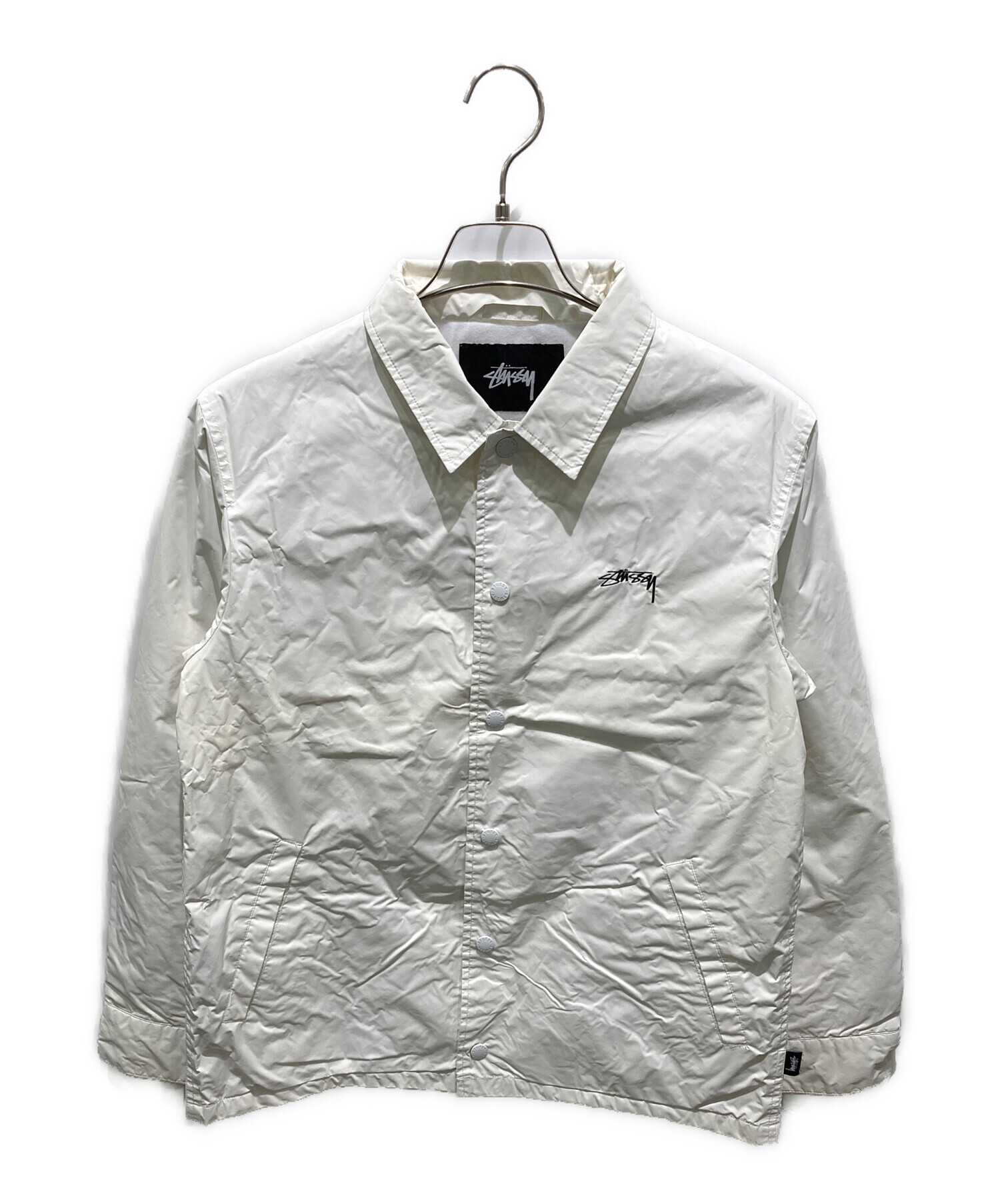 【美品】stussy　コーチジャケット　アウター　ステューシー　白 中古・古着通販】stussy (ステューシー) コーチジャケット ホワイト