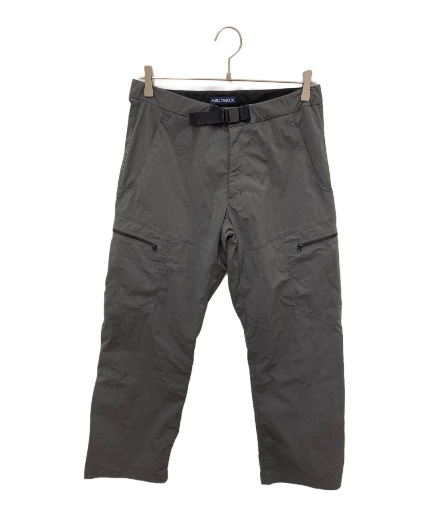 ARC'TERYX アウトドアパンツ グレー 中古・古着通販】ARC'TERYX (アークテリクス) パリセードパンツ グレー