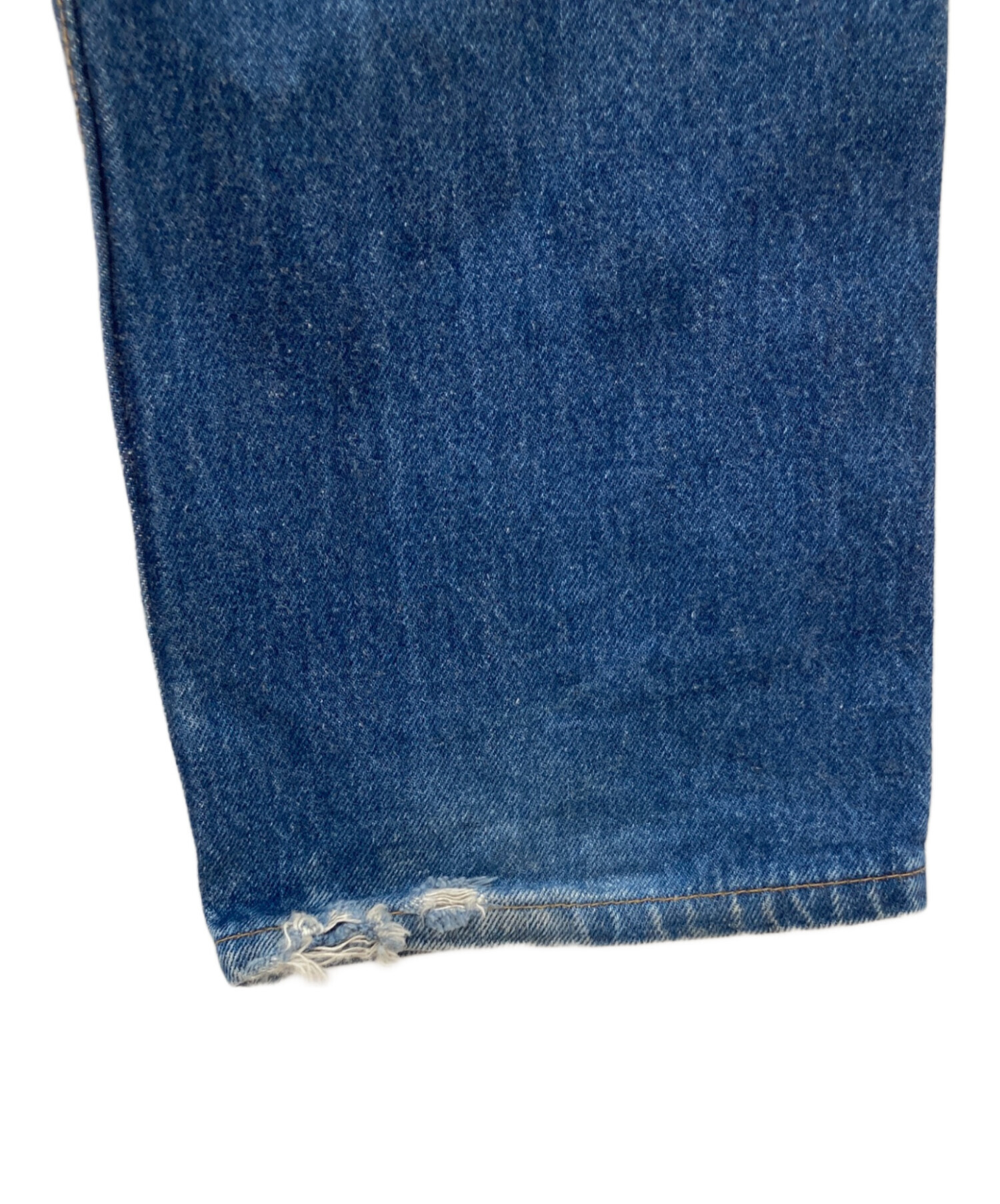 中古・古着通販】LEVI'S (リーバイス) デニムパンツ ブルー サイズ:W32