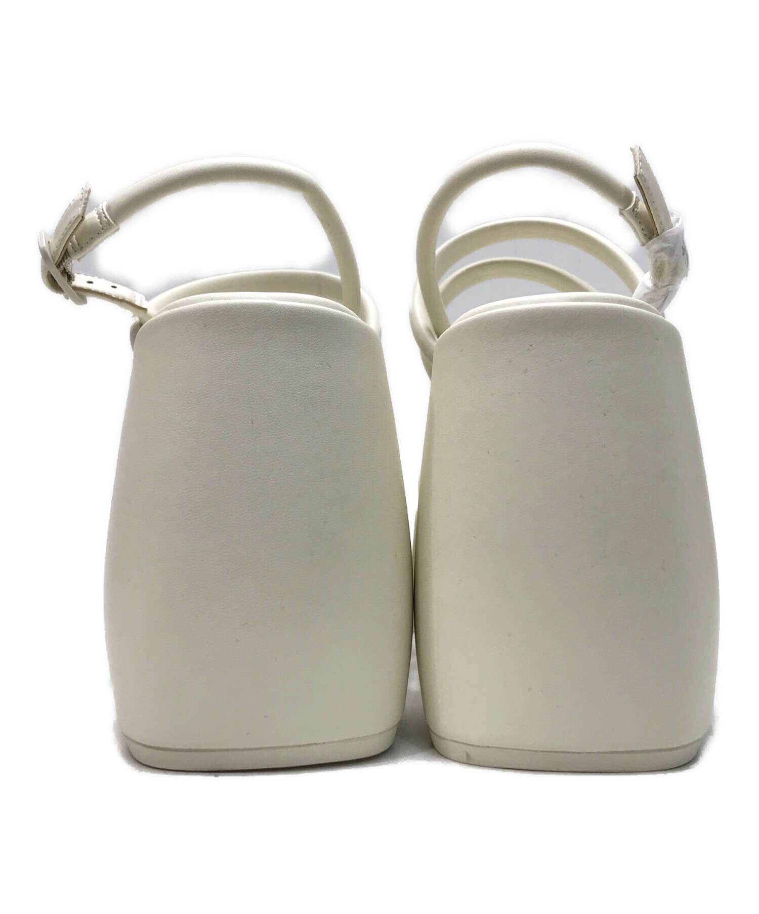 中古・古着通販】CHARLES & KEITH (チャールズ＆キース) ネリッサ