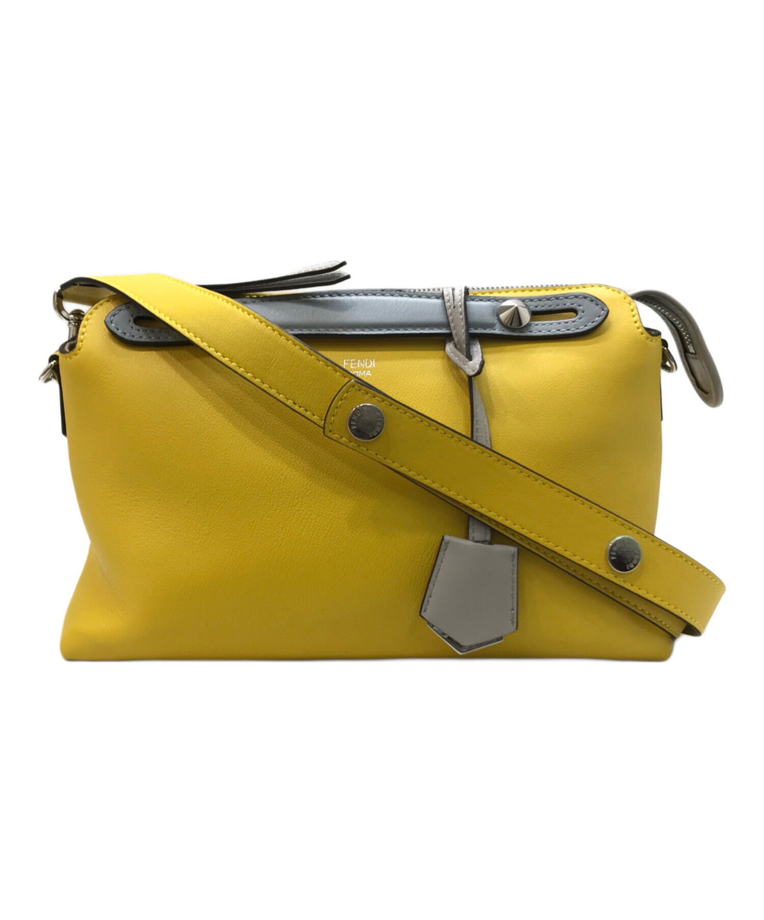 中古・古着通販】FENDI (フェンディ) ショルダーバッグ イエロー 
