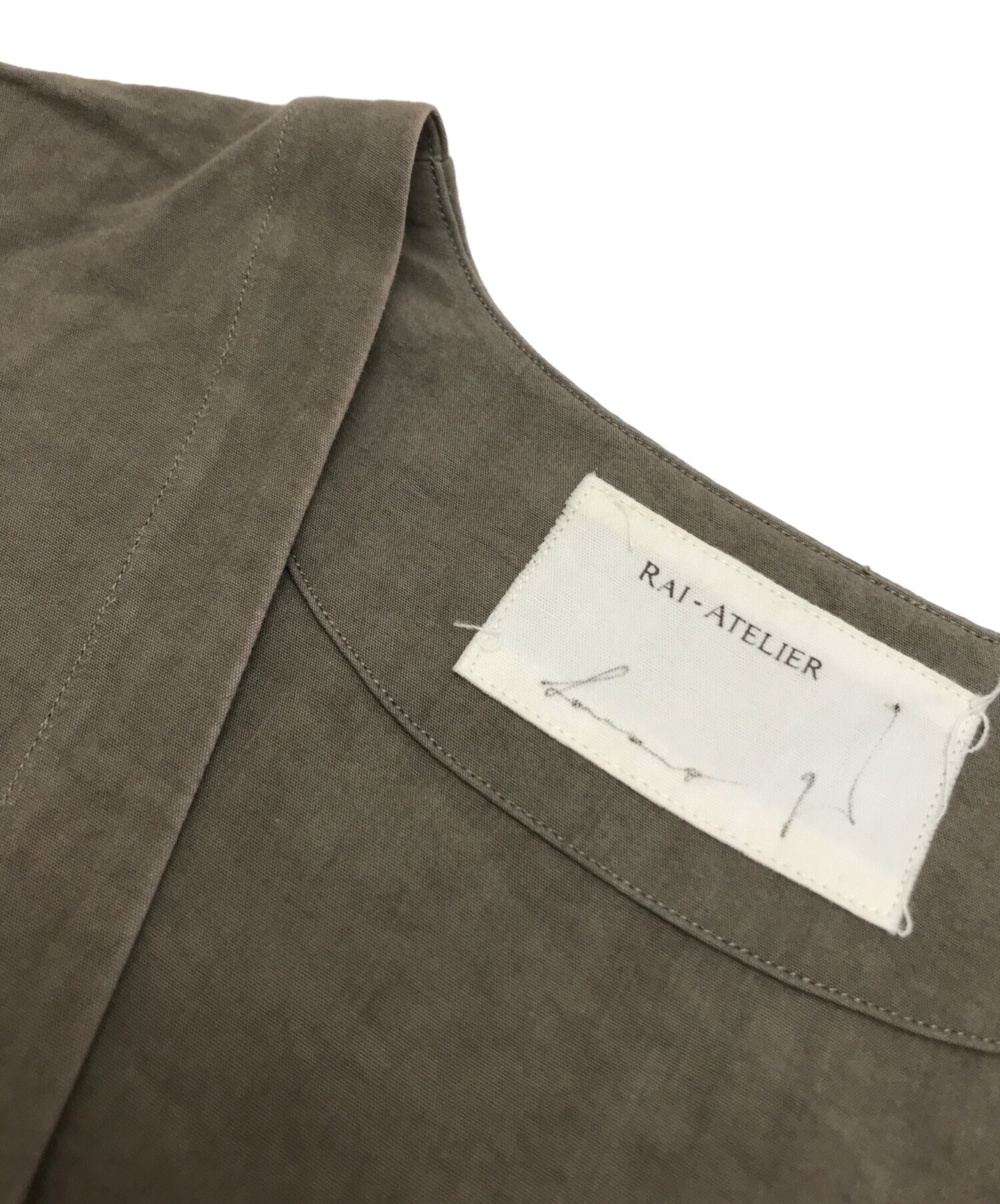 中古・古着通販】RAI ATELIER (ライアトリエ) コットンVネックブラウス 