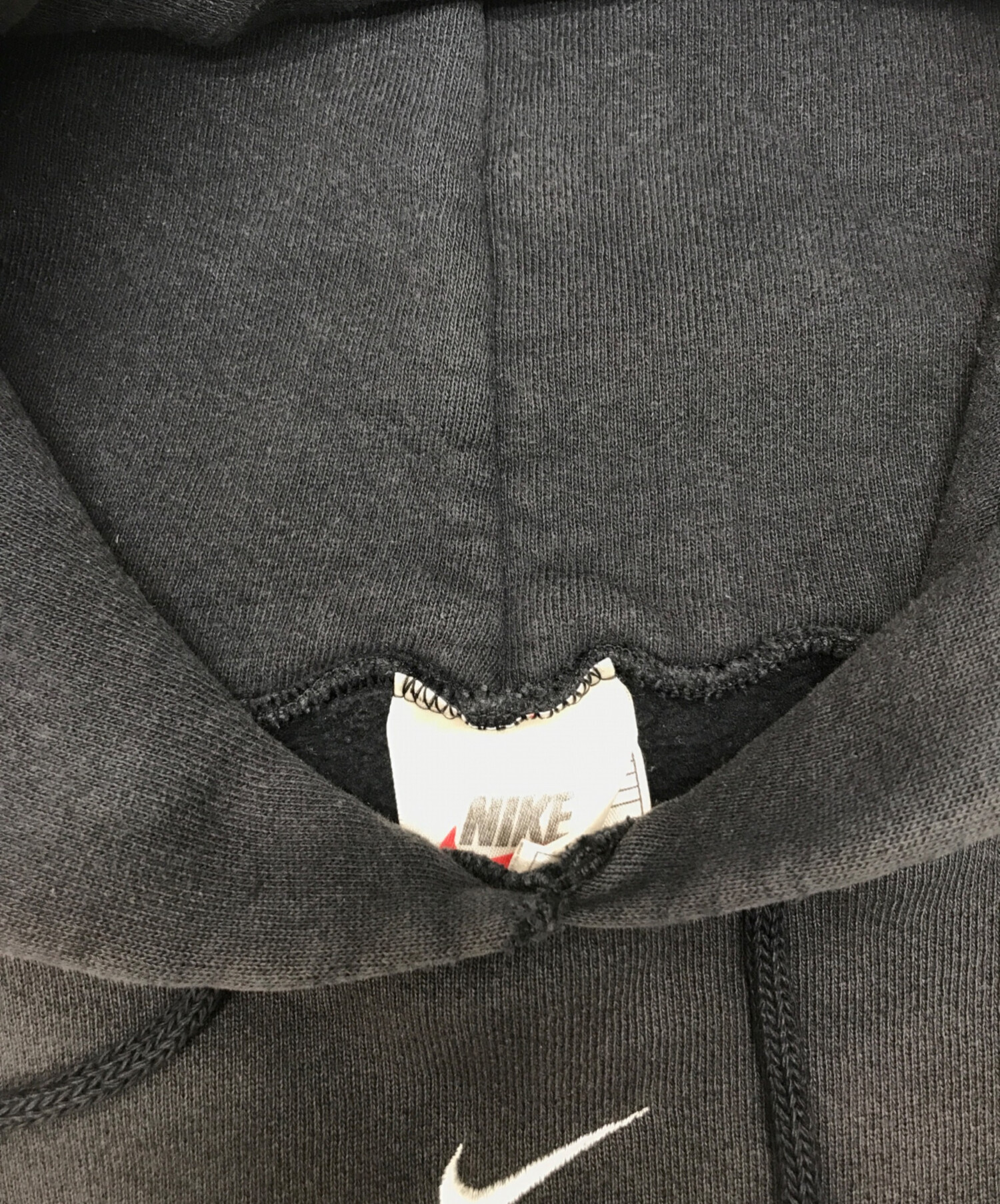 中古・古着通販】NIKE (ナイキ) センタースウォッシュパーカー