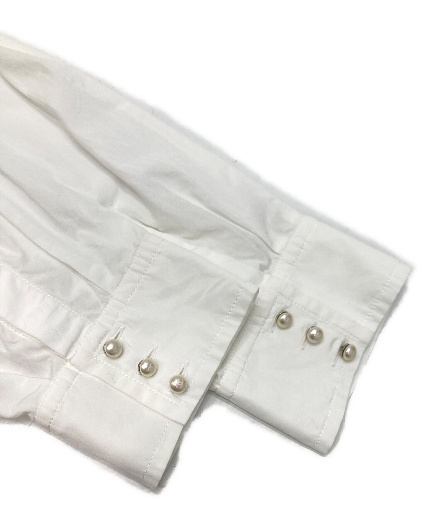 中古・古着通販】CHANEL (シャネル) ココマークパールボタンシャツ