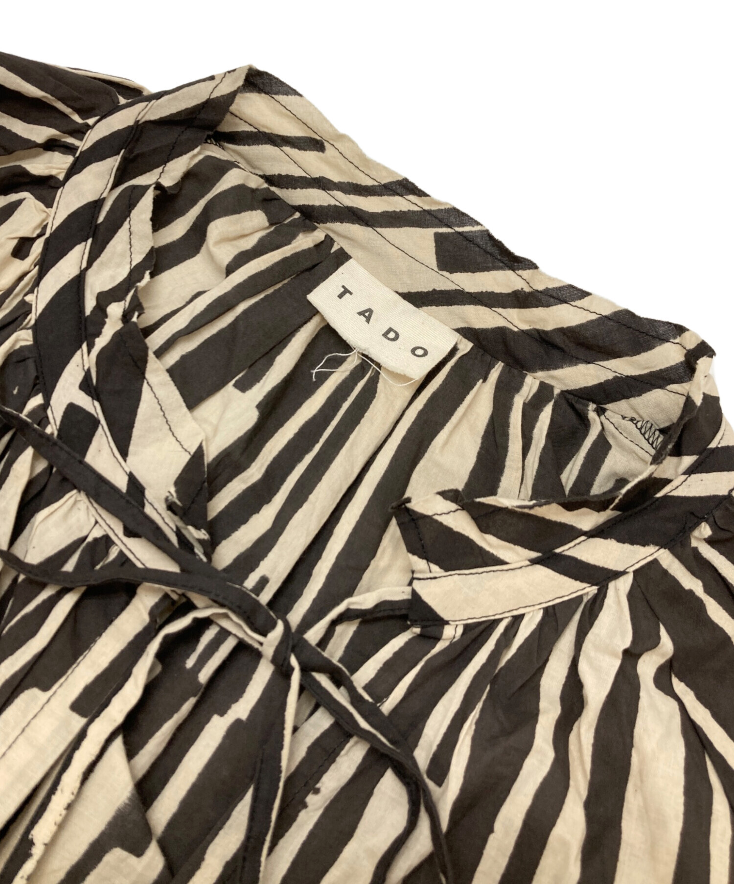 中古・古着通販】TADO (タド) RACHANA DRESS ベージュ サイズ:不明