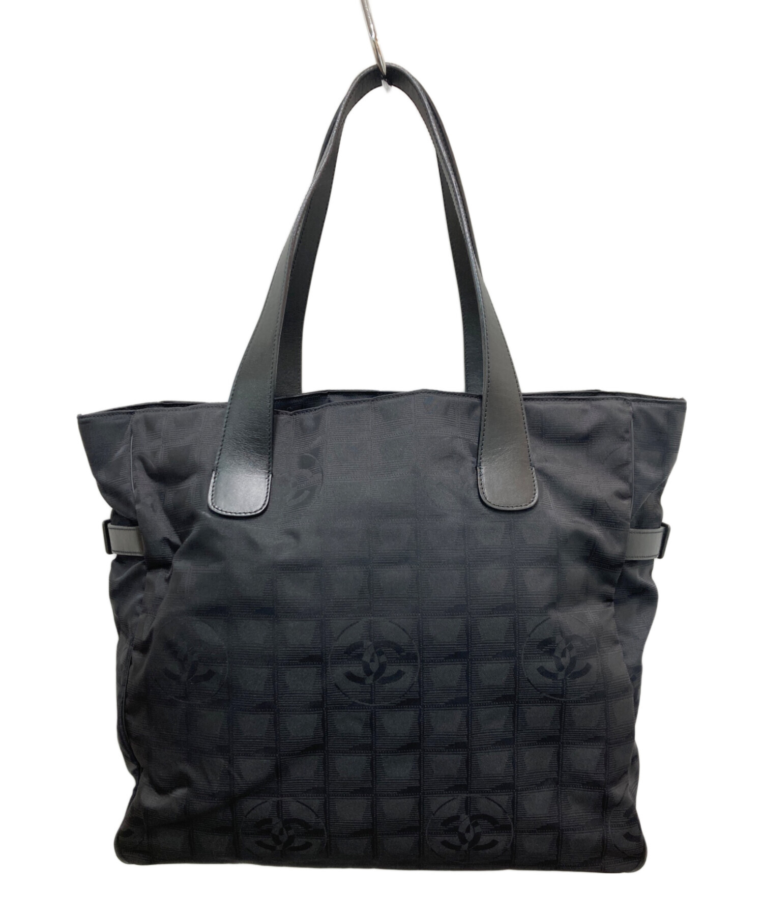 中古　CHANEL シャネル　トートバッグ　ニュートラベルライントート 中古・古着通販】CHANEL (シャネル) ニュートラベルライントートバッグ