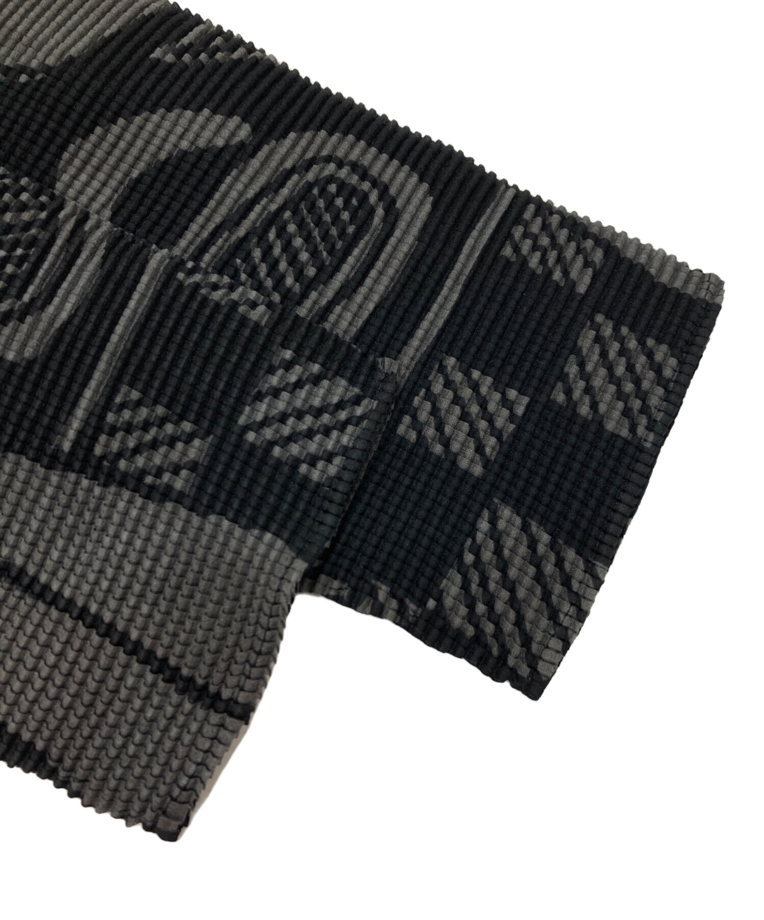 中古・古着通販】me ISSEY MIYAKE (ミーイッセイ ミヤケ) トーテム