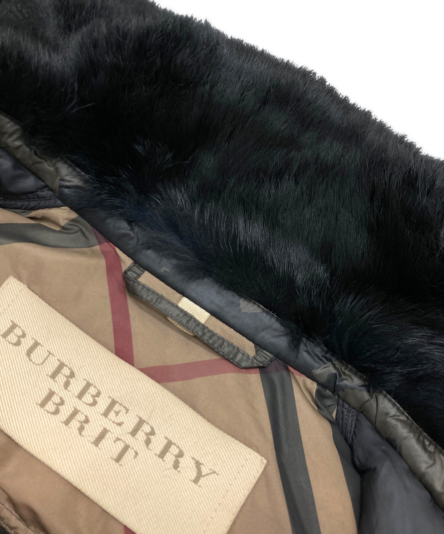中古・古着通販】BURBERRY BRIT (バーバリーブリット) ファー付カモ柄 