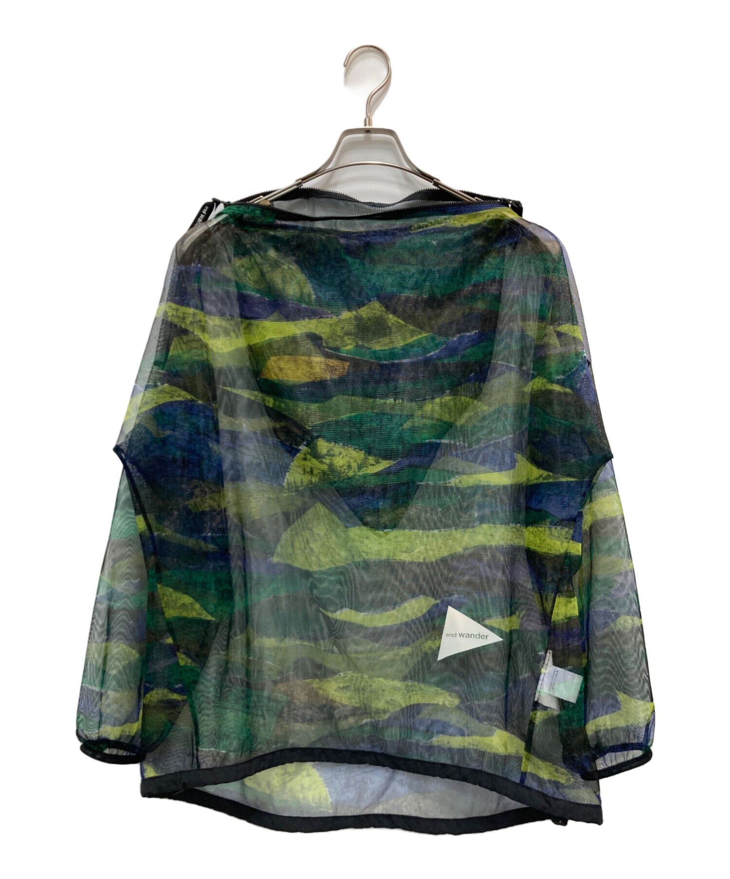 中古・古着通販】and wander (アンドワンダー) printed bug mesh and wander bugmesh pullover
