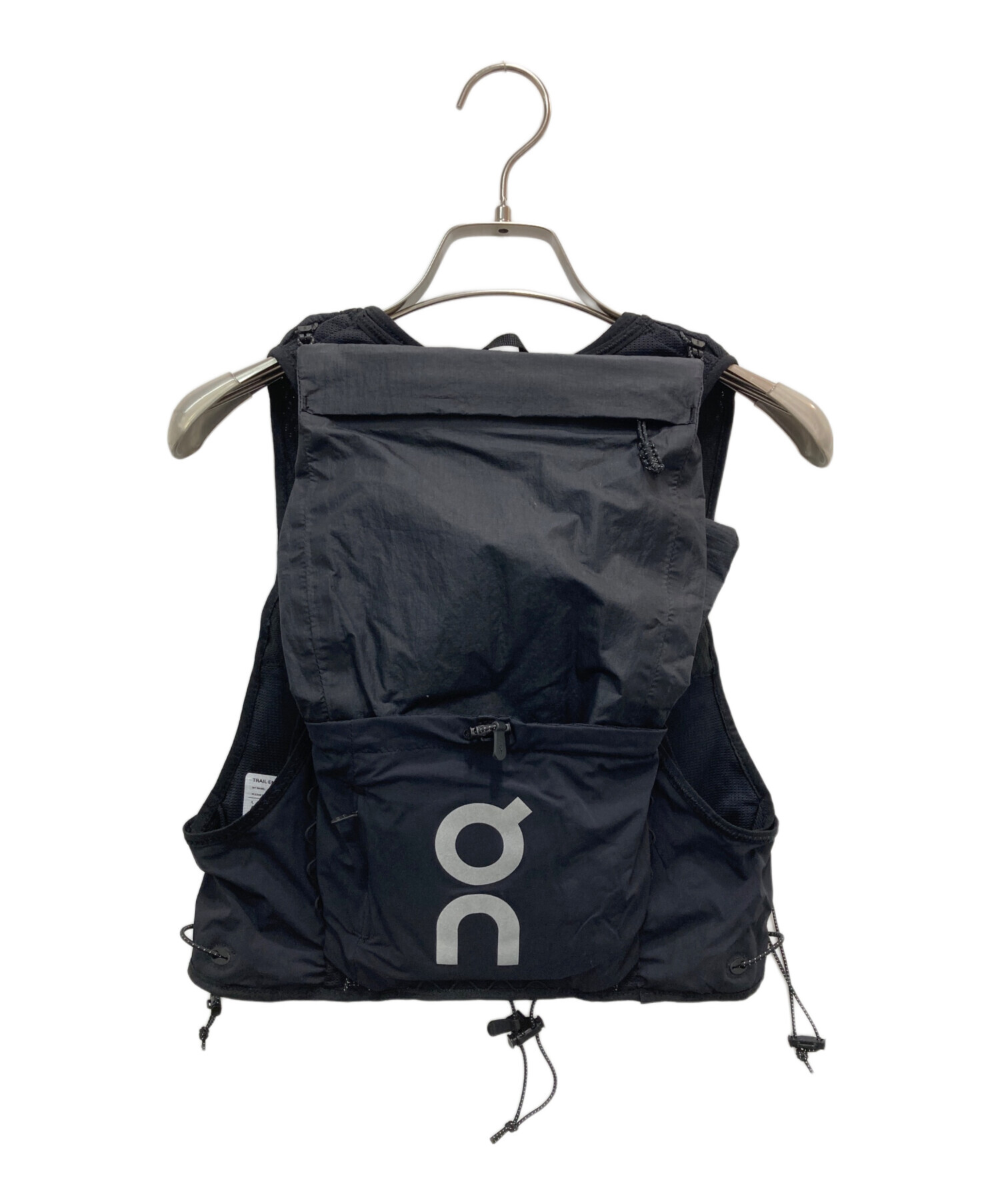 中古・古着通販】on (オン) ULTRA VEST 10L ブラック サイズ:M