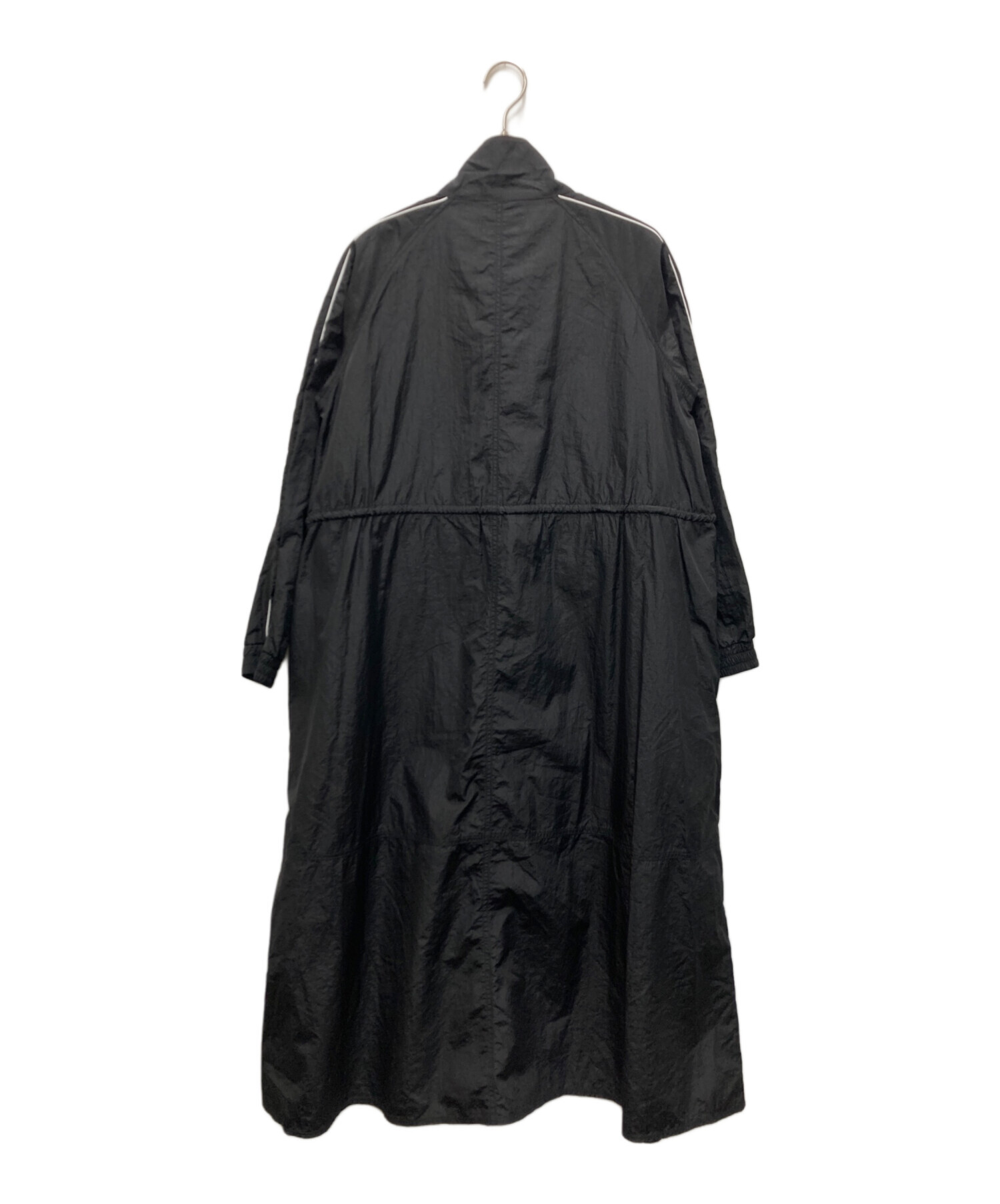 中古・古着通販】machatt (マチャット) ナイロンワンピース ブラック