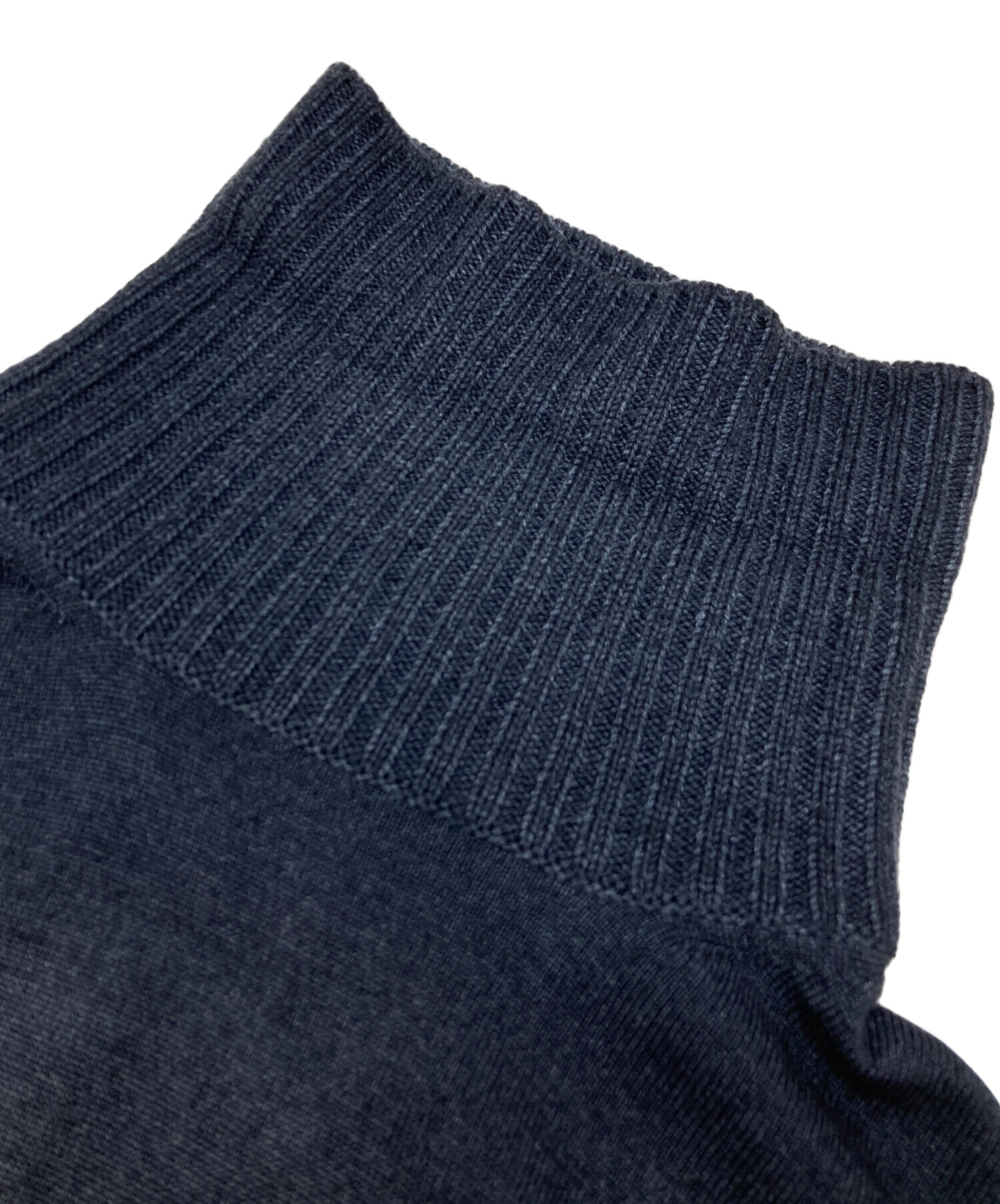 ガ＊：クルチアーニ ウールハイゲージ タートルネック 紺 44 中古・古着通販】Cruciani (クルチアーニ) 27ゲージ×9ゲージウール