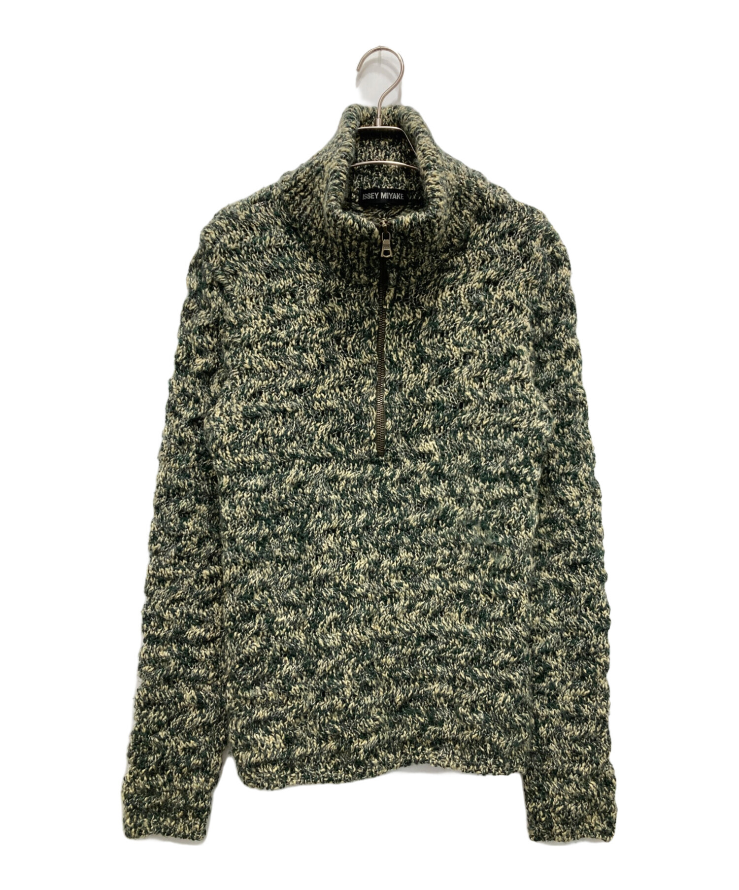 【値下依頼承認中〜25日12時迄】ISSEY MIYAKE 襟付き前開きトップス 中古・古着通販】ISSEY MIYAKE (イッセイミヤケ) ハーフジップニット