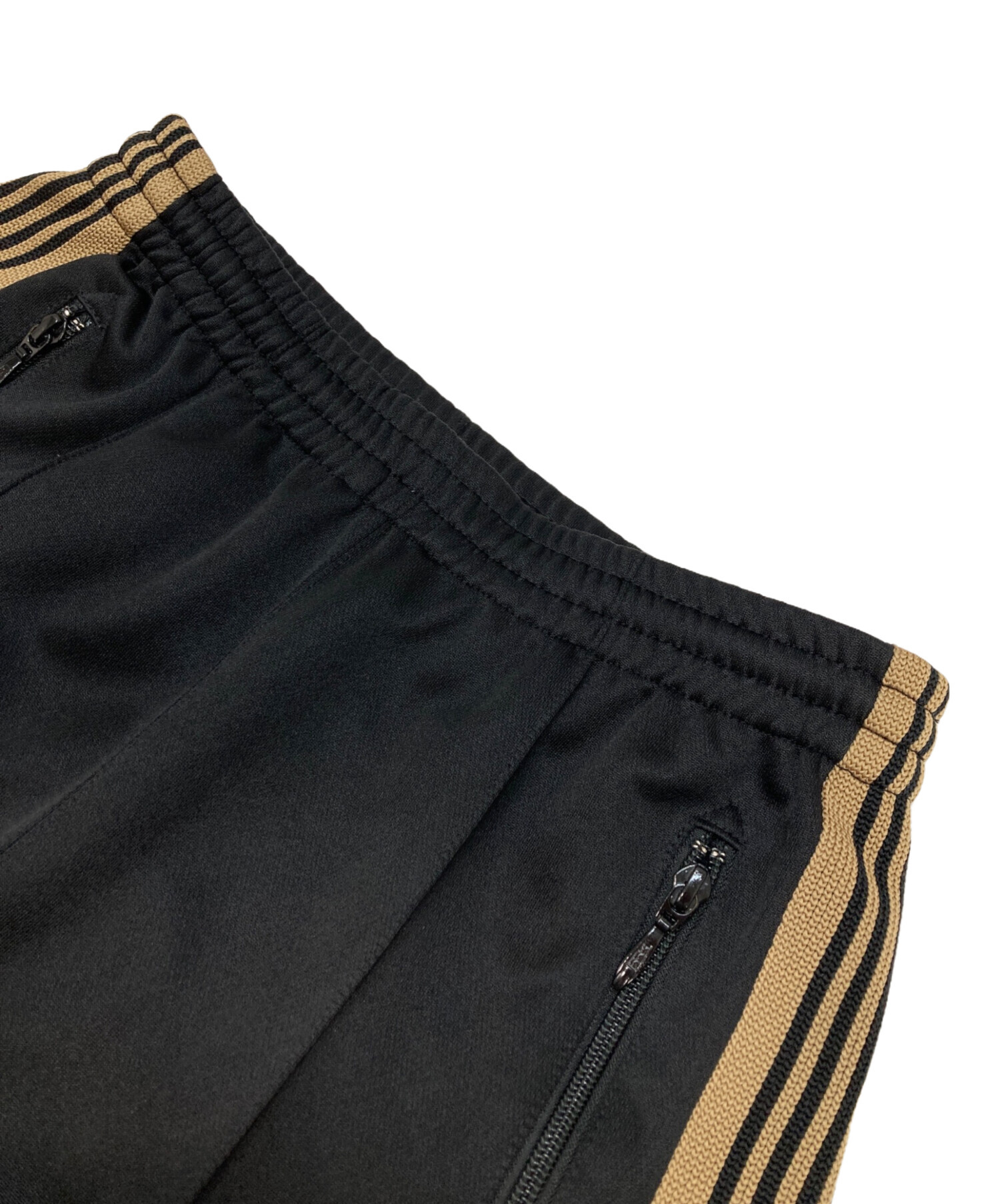 Needles XSトラックパンツ黒と金色値下げ⭕️ 中古・古着通販】Needles (ニードルズ) トラックパンツ ブラック