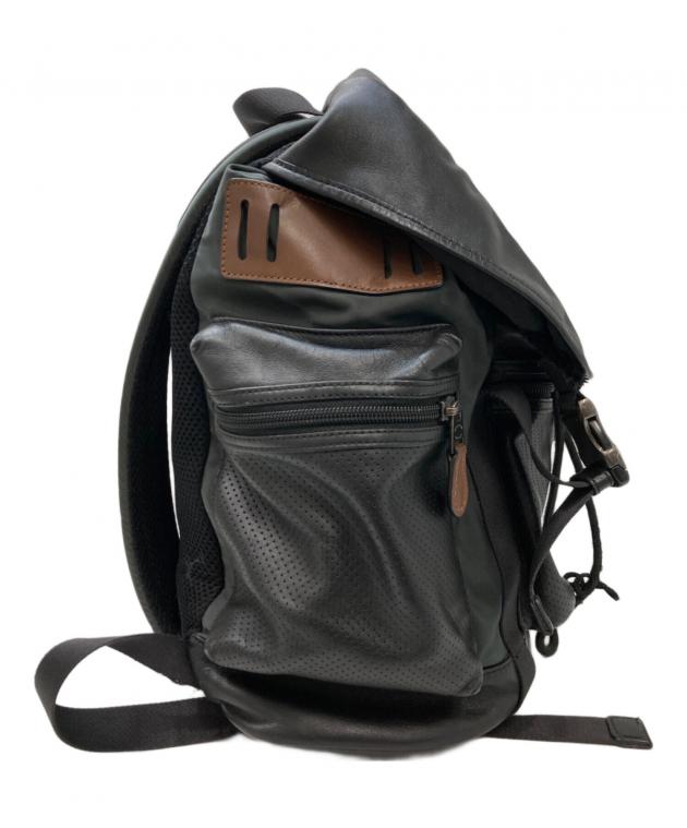 中古・古着通販】COACH (コーチ) パフォレイテッド リュック ブラック