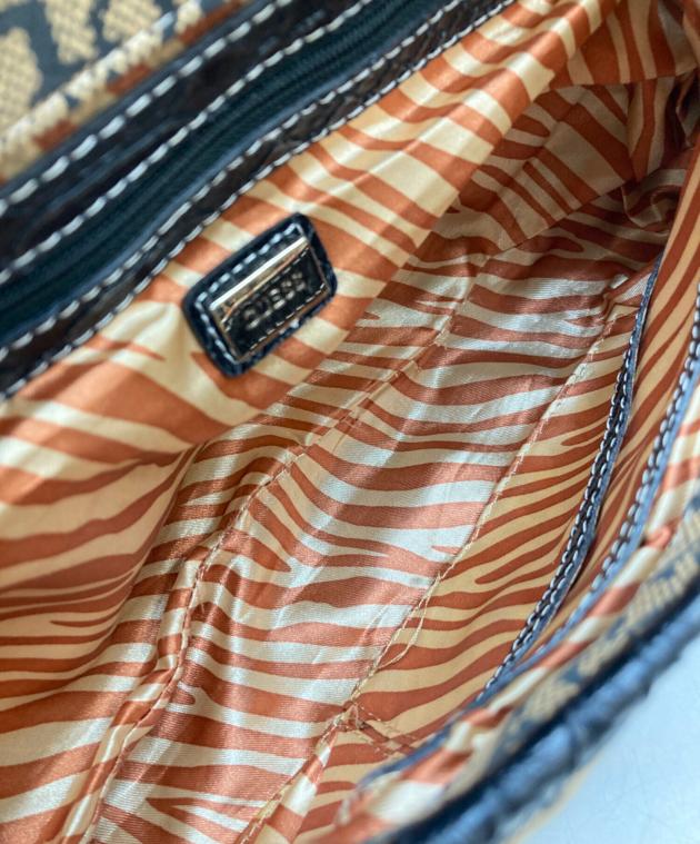 中古・古着通販】GUESS (ゲス) 00s型押しワンショルダーバッグ