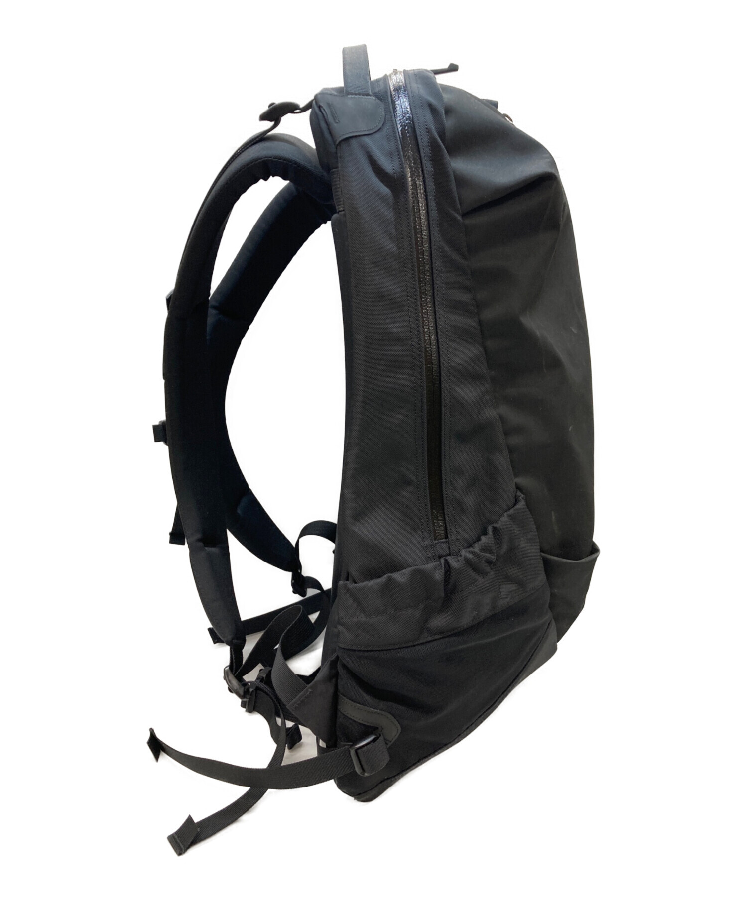 arc'teryx アークテリクス アロー22 バックパック黒　ブラック　古着 中古・古着通販】ARC'TERYX (アークテリクス) アロー22 ブラック