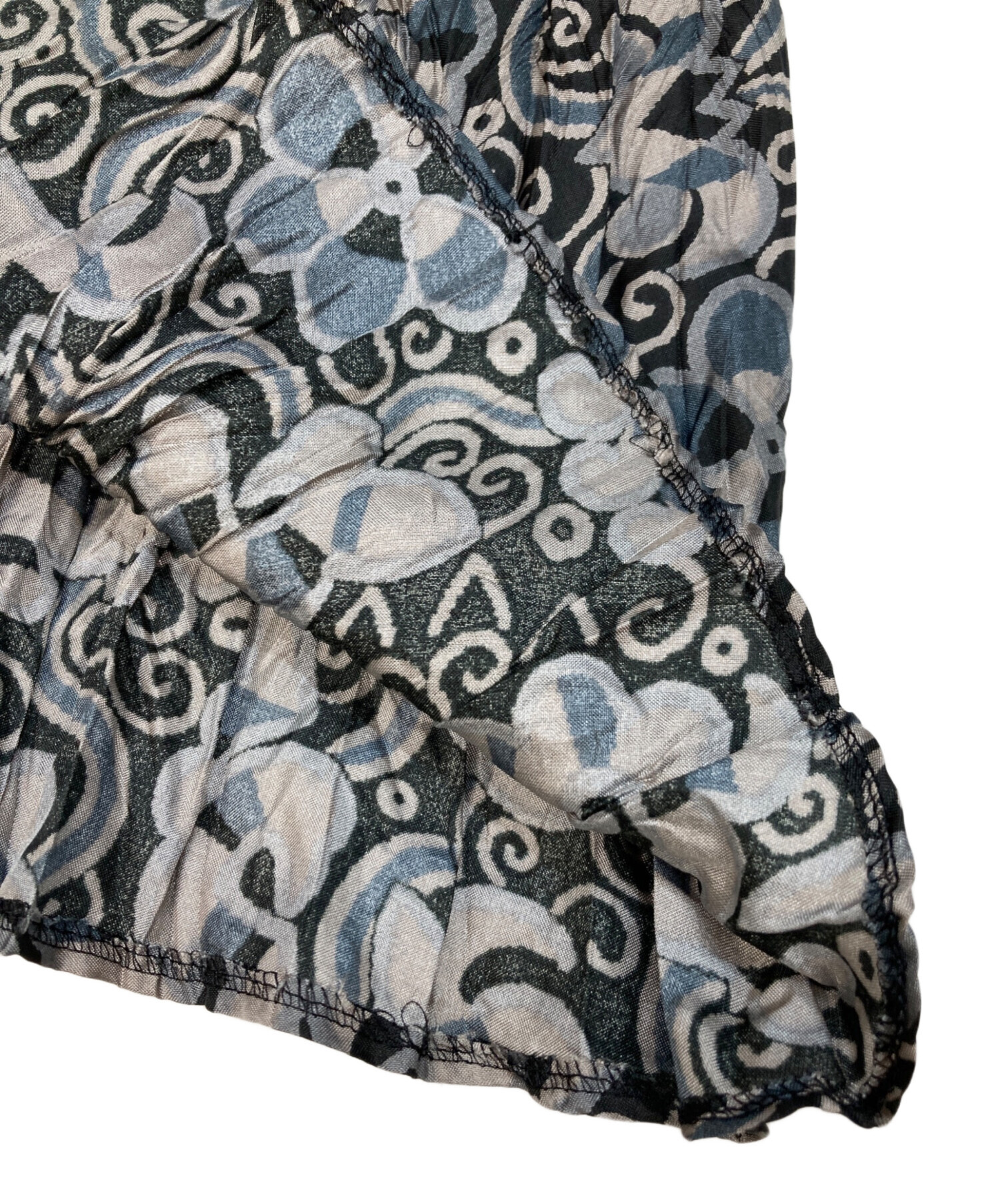 中古・古着通販】ISSEY MIYAKE (イッセイミヤケ) 総柄プリーツスカート