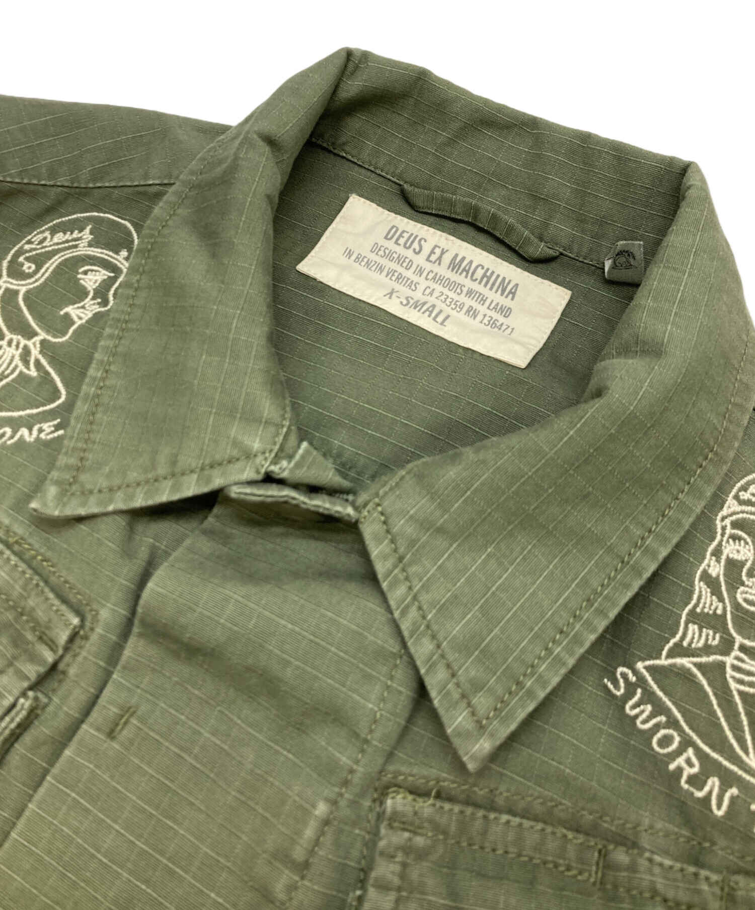 中古・古着通販】DEUS EX MACHINA (デウス エクス マキナ) TRAVIS OVER