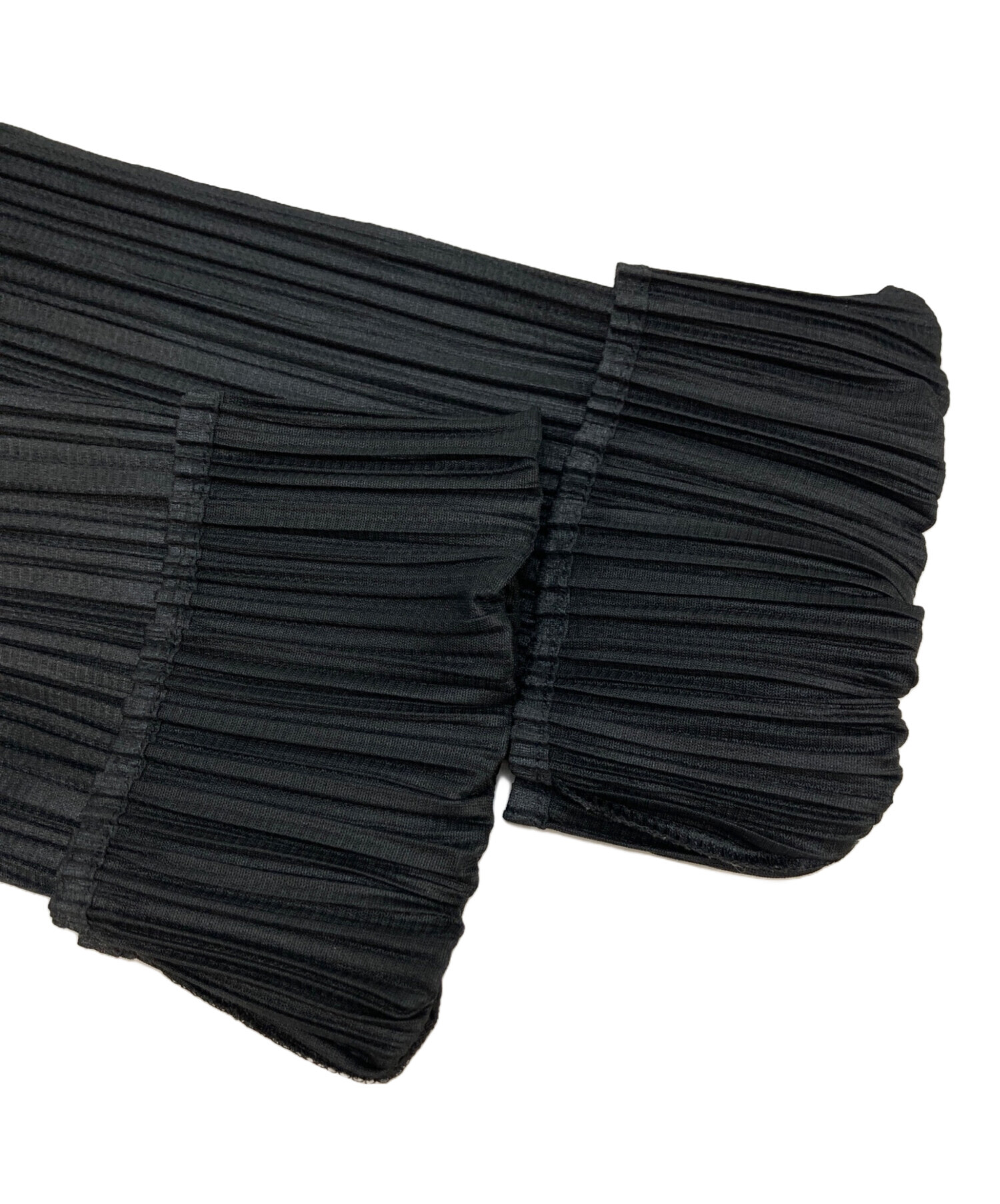 中古・古着通販】ISSEY MIYAKE (イッセイミヤケ) ハイネックプリーツ