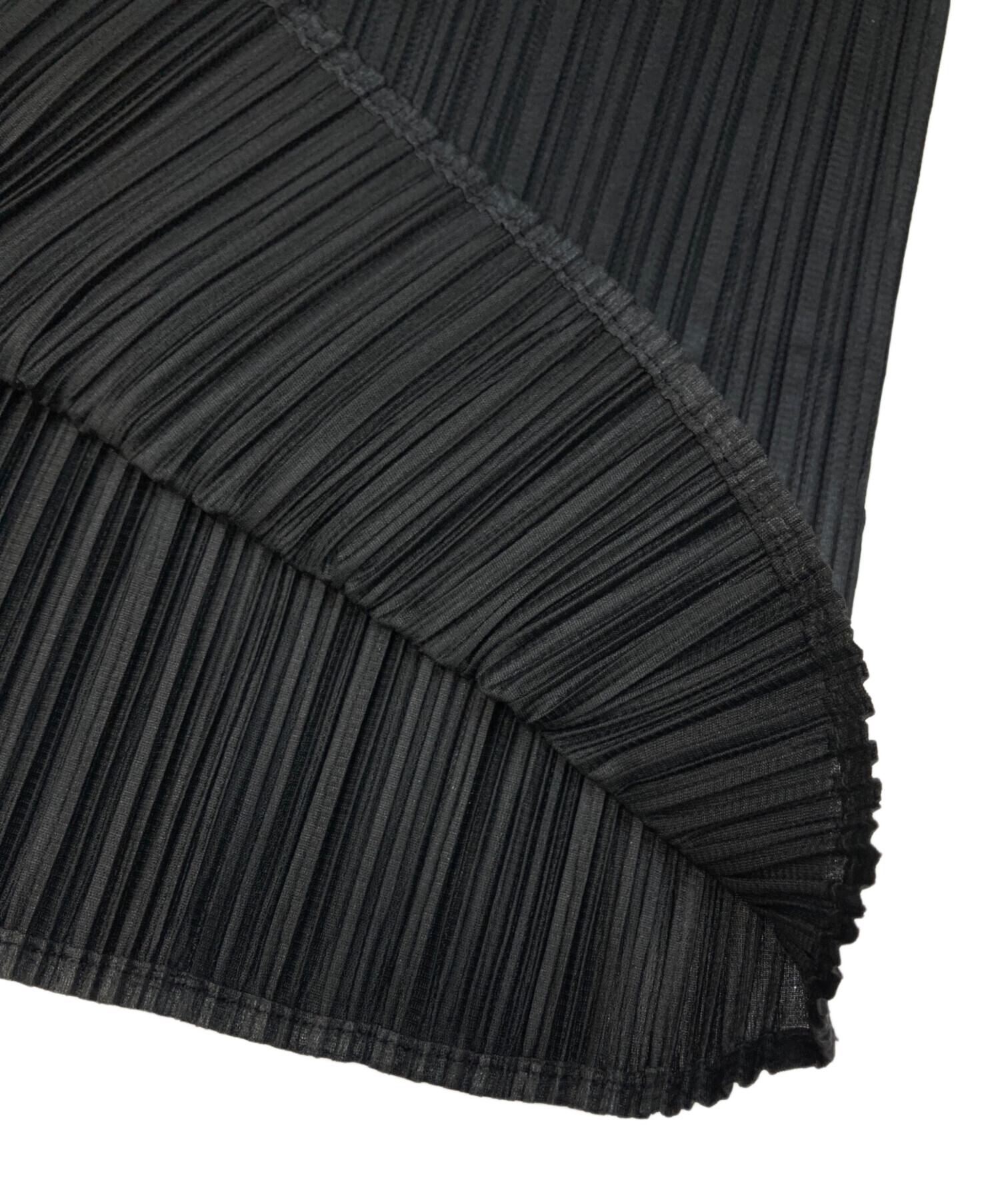 中古・古着通販】ISSEY MIYAKE (イッセイミヤケ) ハイネックプリーツ