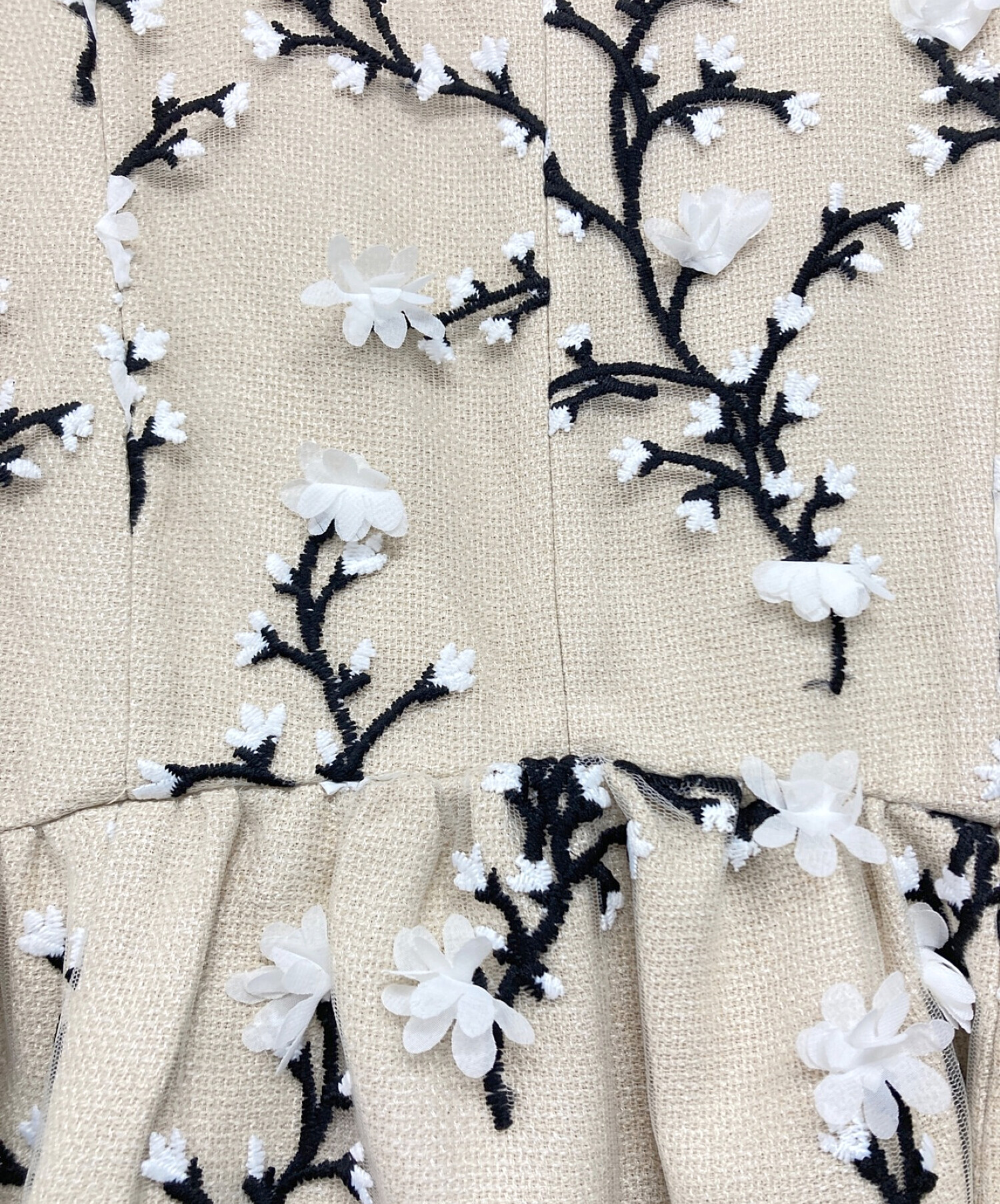 美品】セブンテン ツイード刺繍トップス ベージュ S 【公式通販】