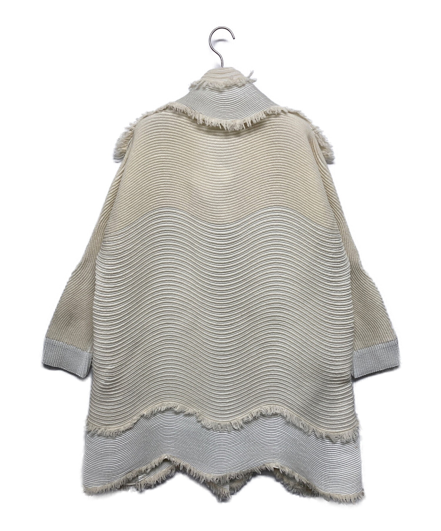 中古・古着通販】ISSEY MIYAKE (イッセイミヤケ) 3Dウェーブコート