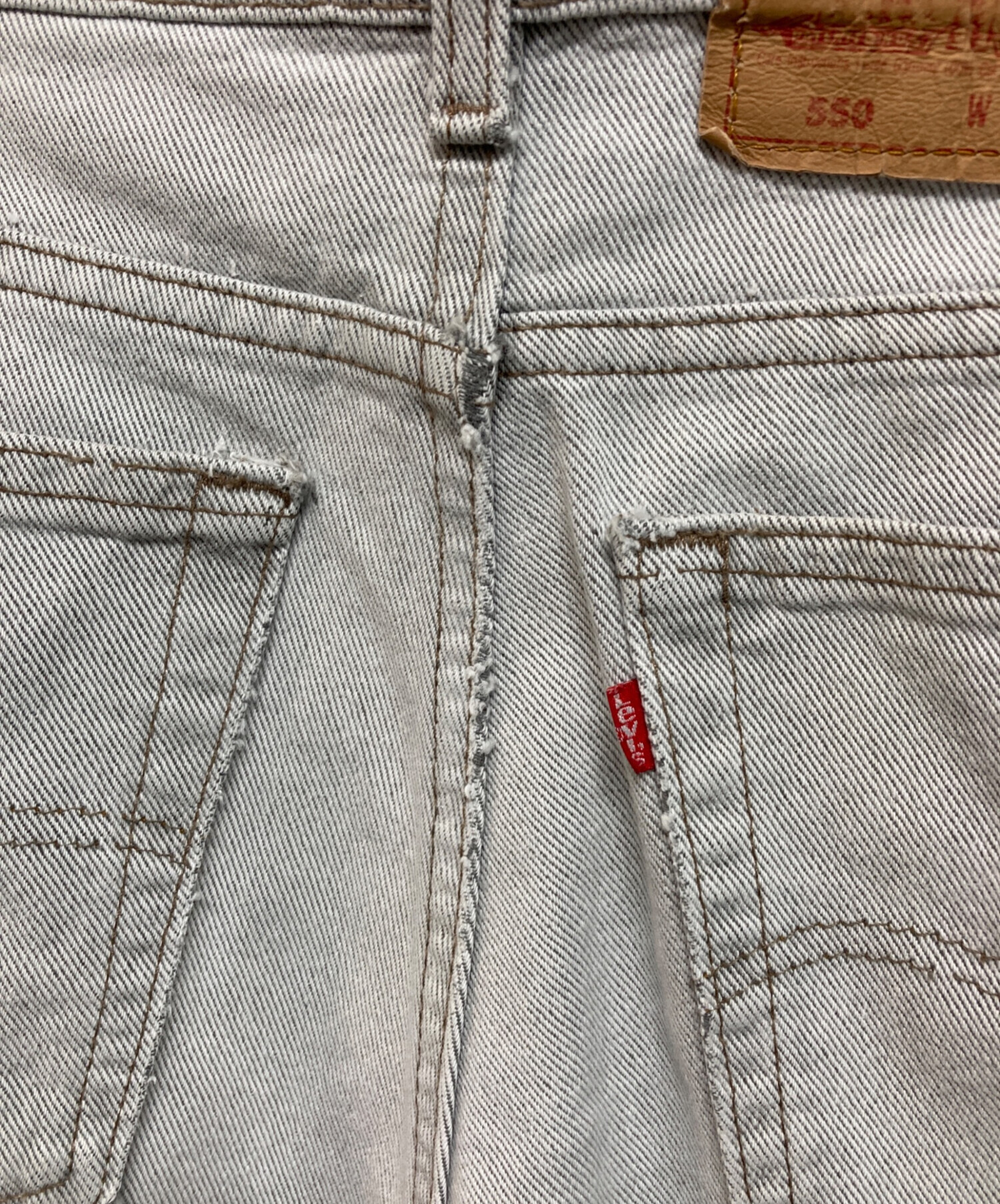 中古・古着通販】LEVI'S (リーバイス) 550デニムパンツ グレー サイズ