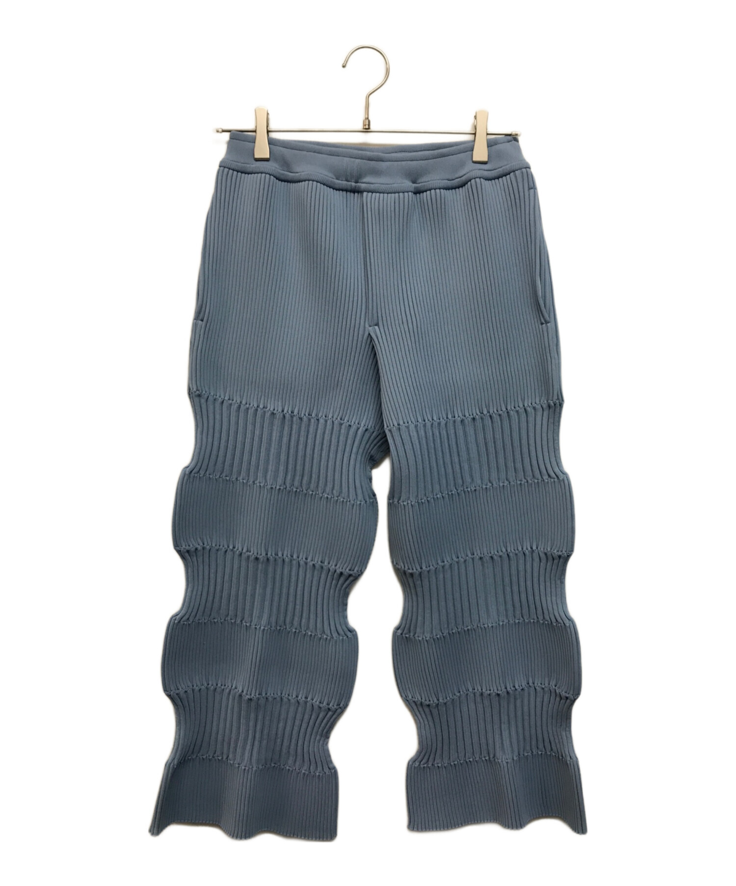 中古・古着通販】CFCL (シーエフシーエル) FLUTED PANTS ブルー サイズ