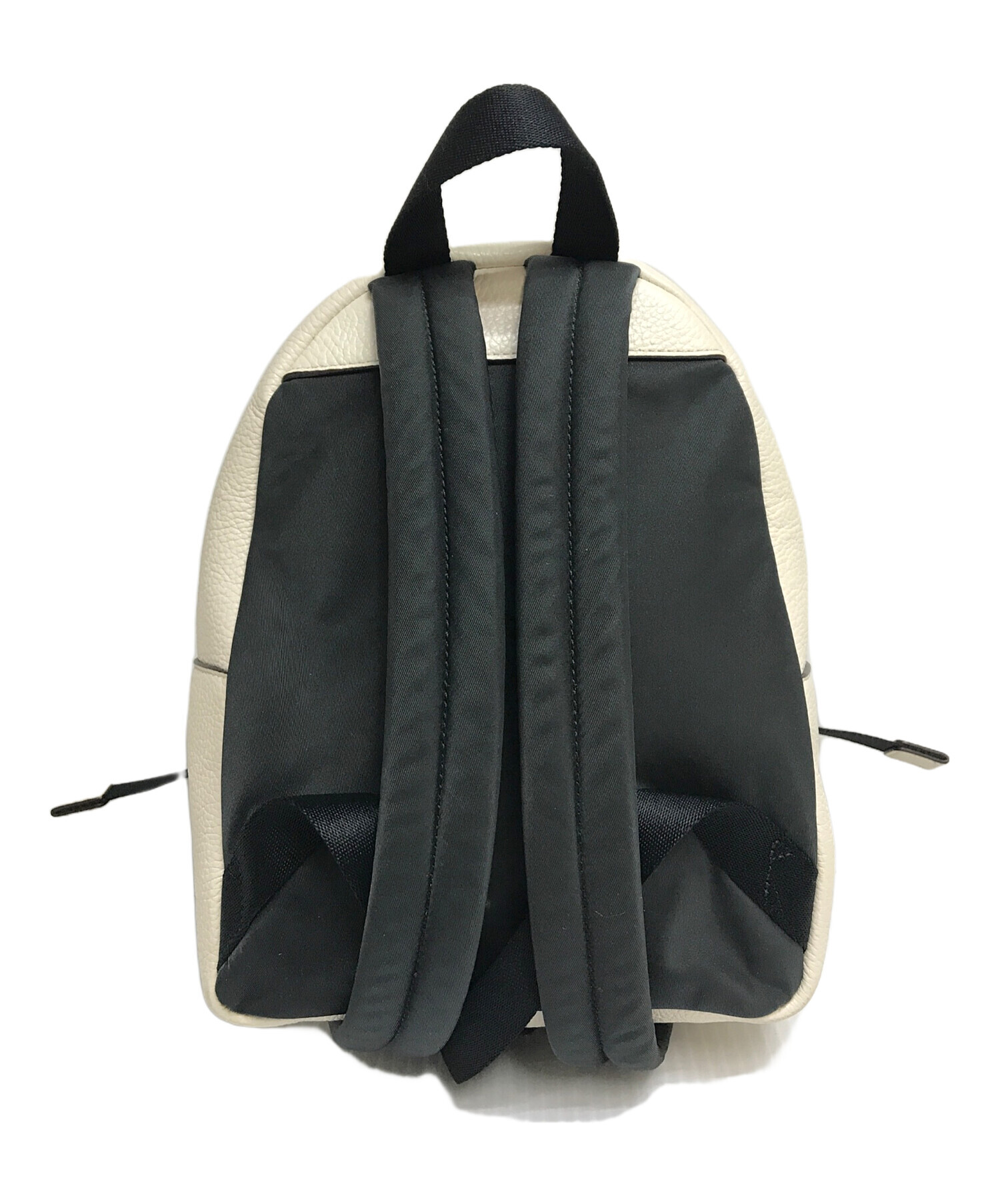 【新品】COACH チャーリー ペブルドレザー ミニ リュックサック 中古・古着通販】COACH (コーチ) チャーリー ペブルドレザー ミニ