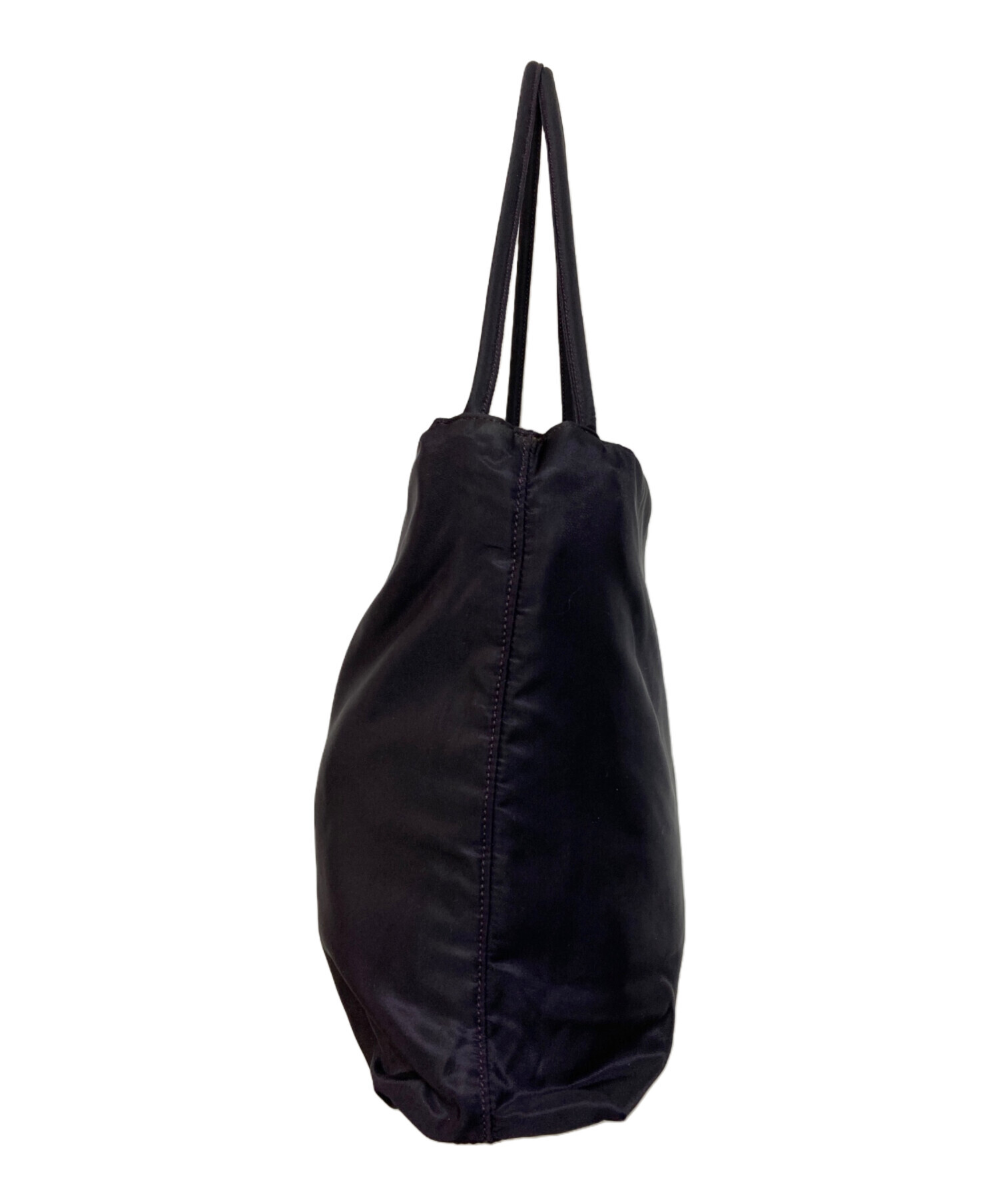 【美品】PRADA プラダ ショルダーバッグ ナイロン　斜め掛け 三角プレート PRADA（プラダ） 極 美品 三角ロゴ プレート 金具 テスート ナイロン