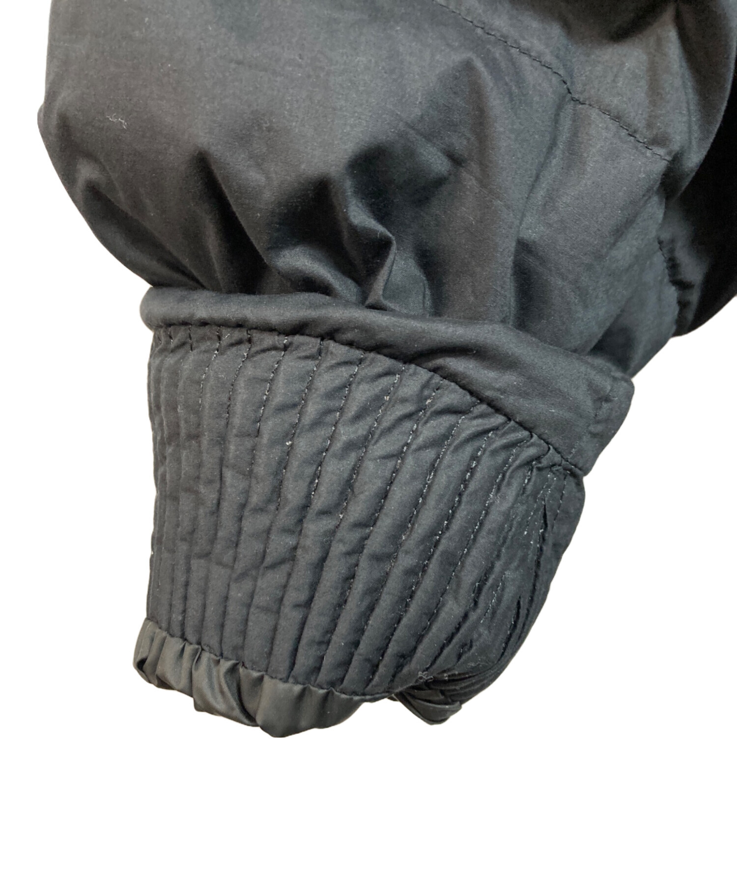 IENKI IENKI ブラックダウンジャケット XS Ienki Ienki(イエンキイエンキ) ダウンジャケット・コート