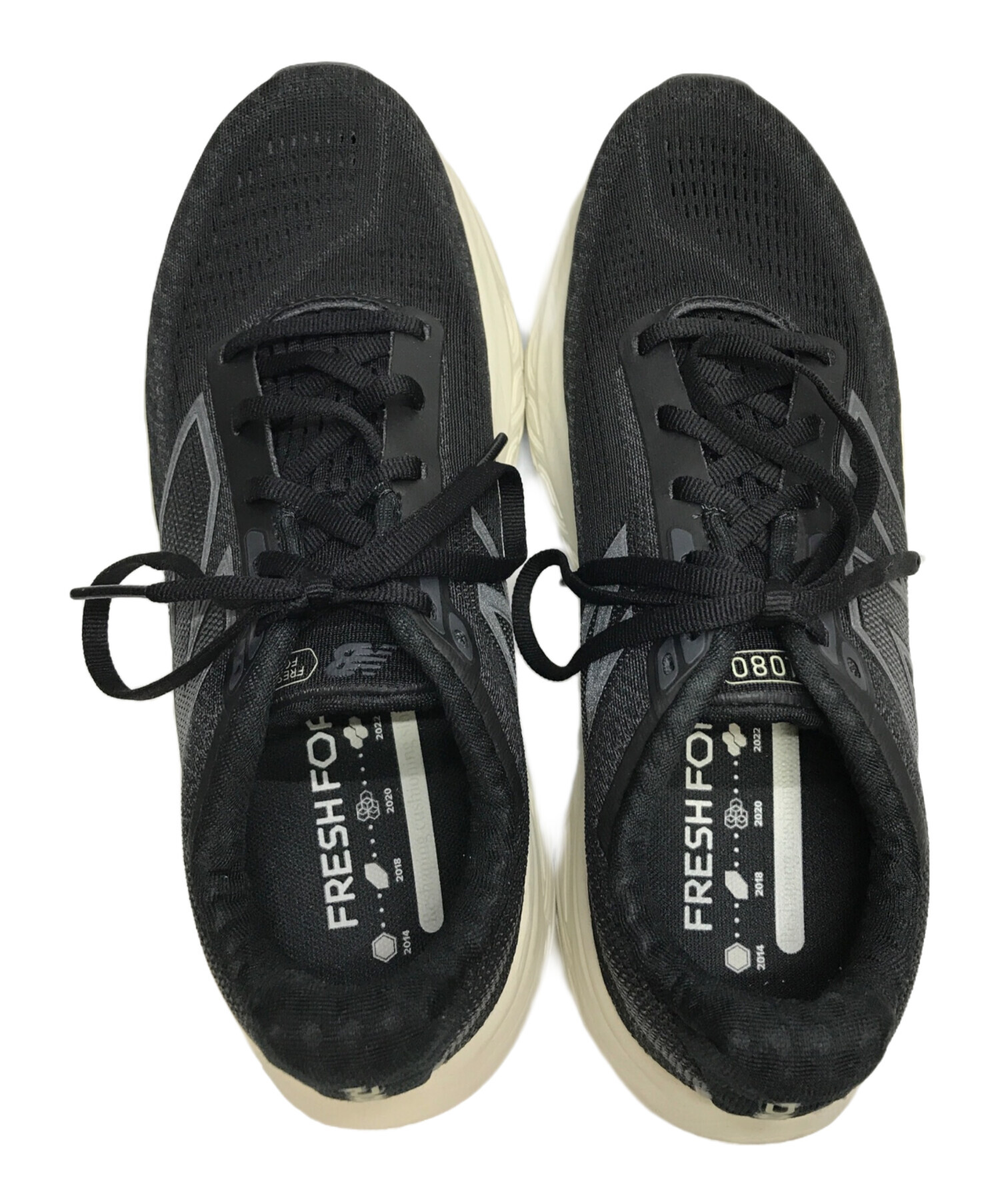 New Balance ブラック ジャケット サイズ4 中綿未使用品 NEW BALANCE (ニューバランス) ニットトラックジャケット ブラック